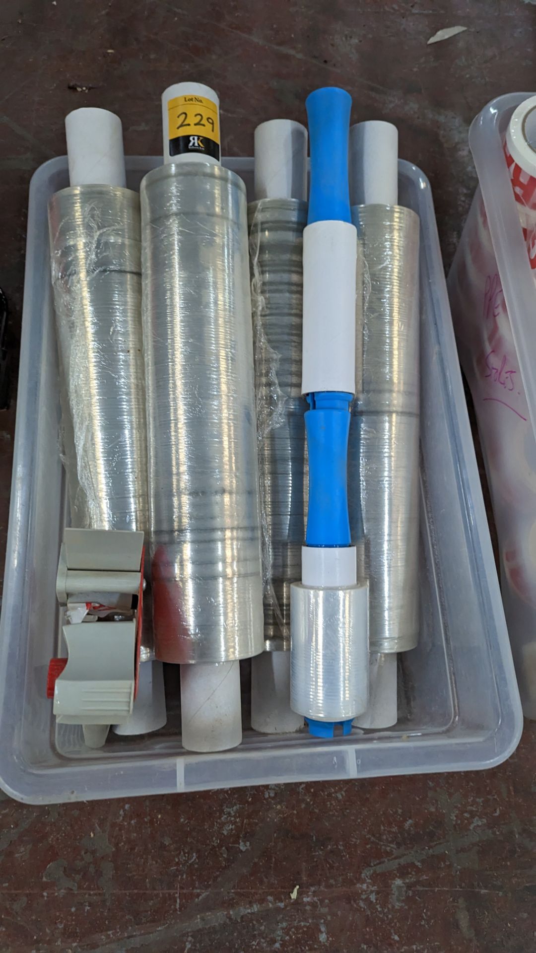 The contents of a crate of shrink wrap plus shrink wrap handle & tape gun - Image 4 of 5