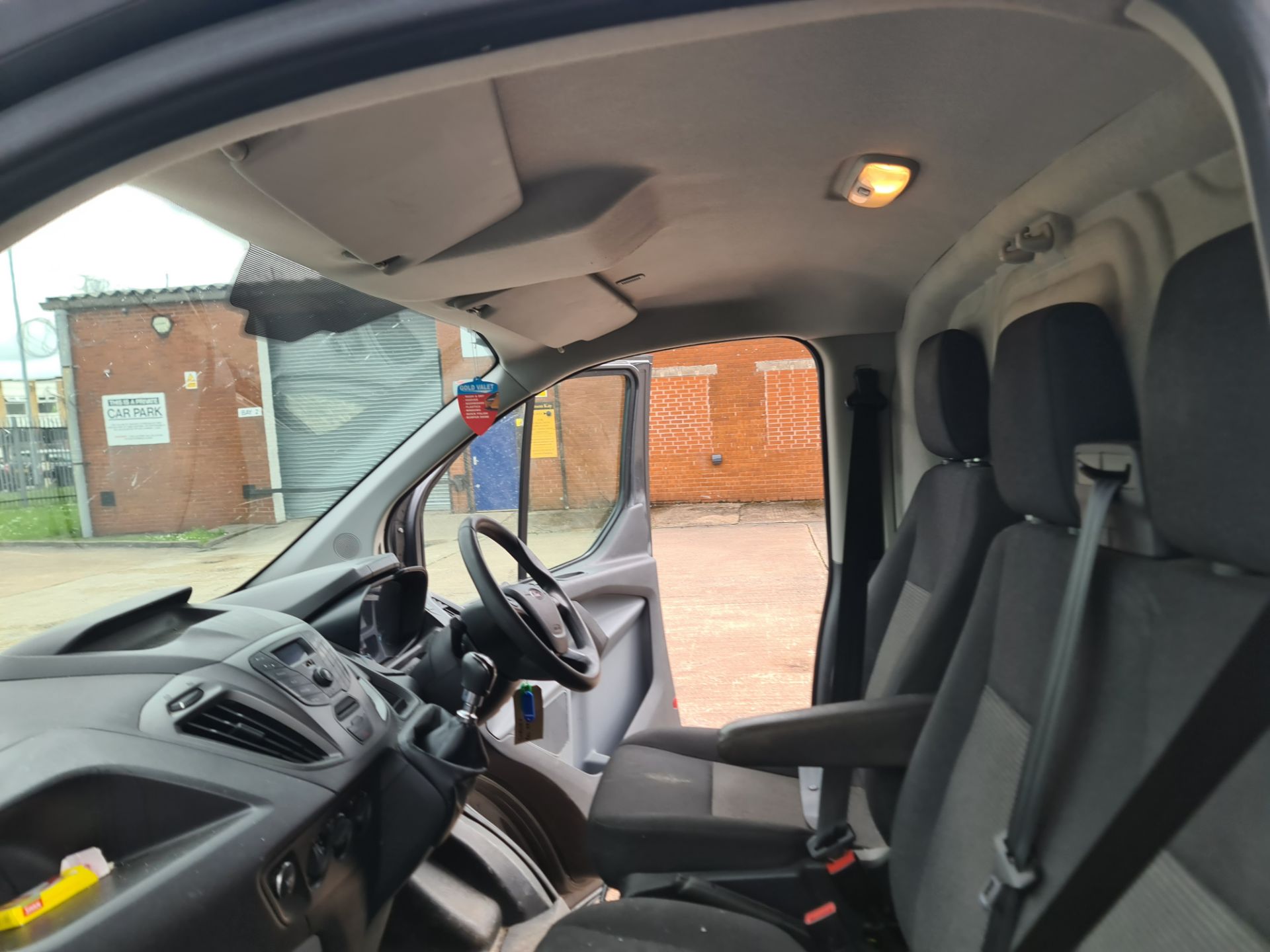 2018 Ford Transit Custom 270 panel van - Image 57 of 74