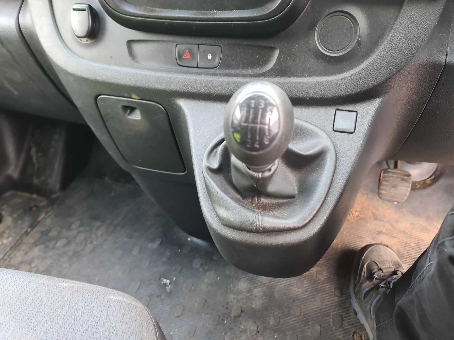 2015 Vauxhall Vivaro 2900 CDTi panel van - Image 75 of 81