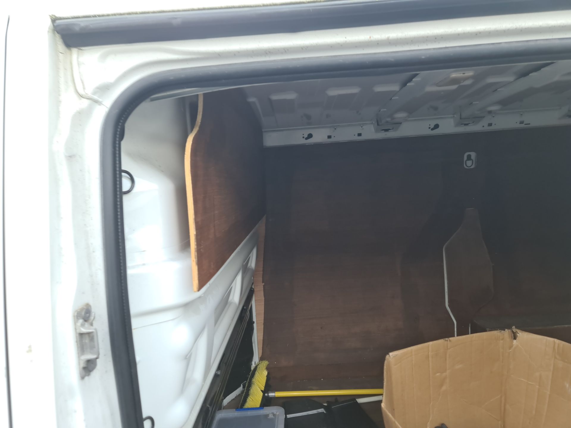 2015 Vauxhall Vivaro 2900 CDTi panel van - Image 45 of 81