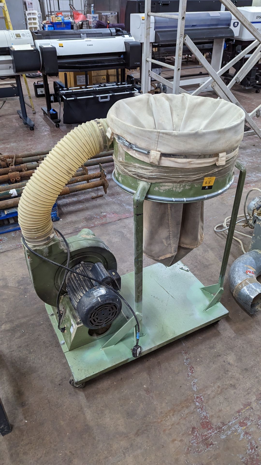 Single bag dust extraction system - Image 9 of 9