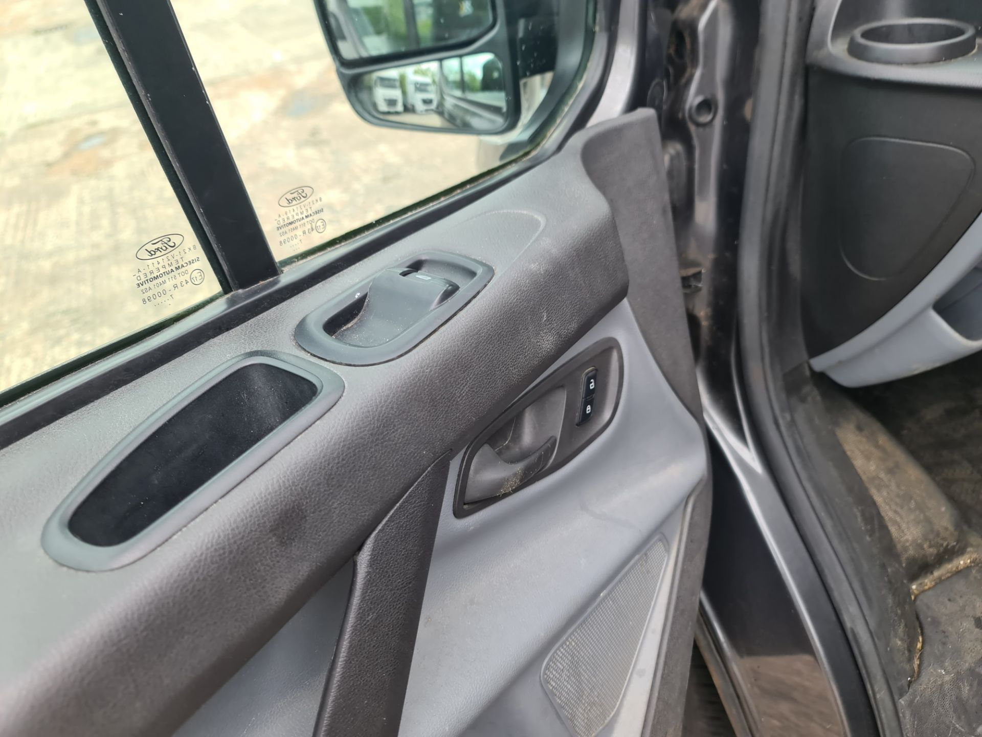 2018 Ford Transit Custom 270 panel van - Image 50 of 71