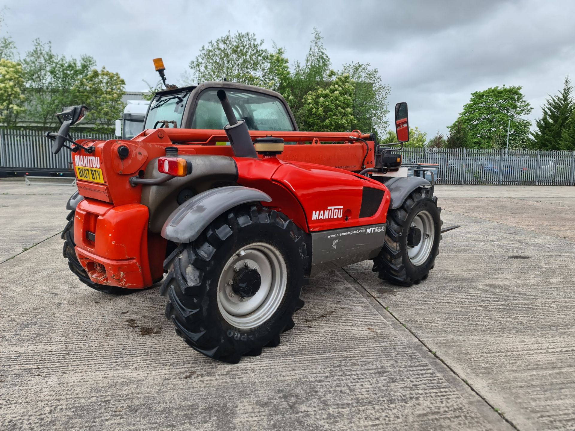 2007 Manitou Telehandler model MT 932 - Image 8 of 124