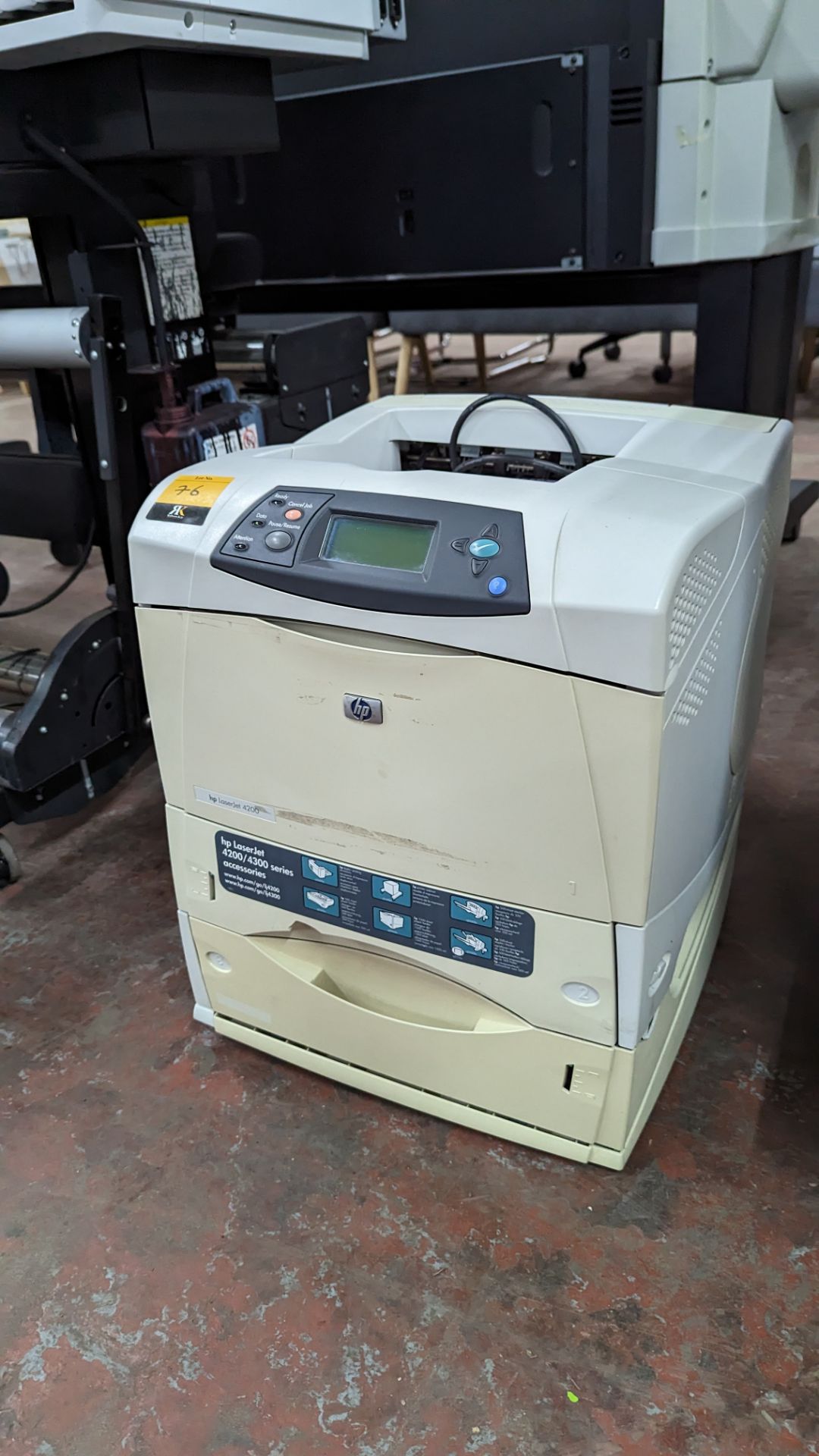 HP LaserJet 4200 printer incorporating deep paper cassette into base - Image 6 of 11