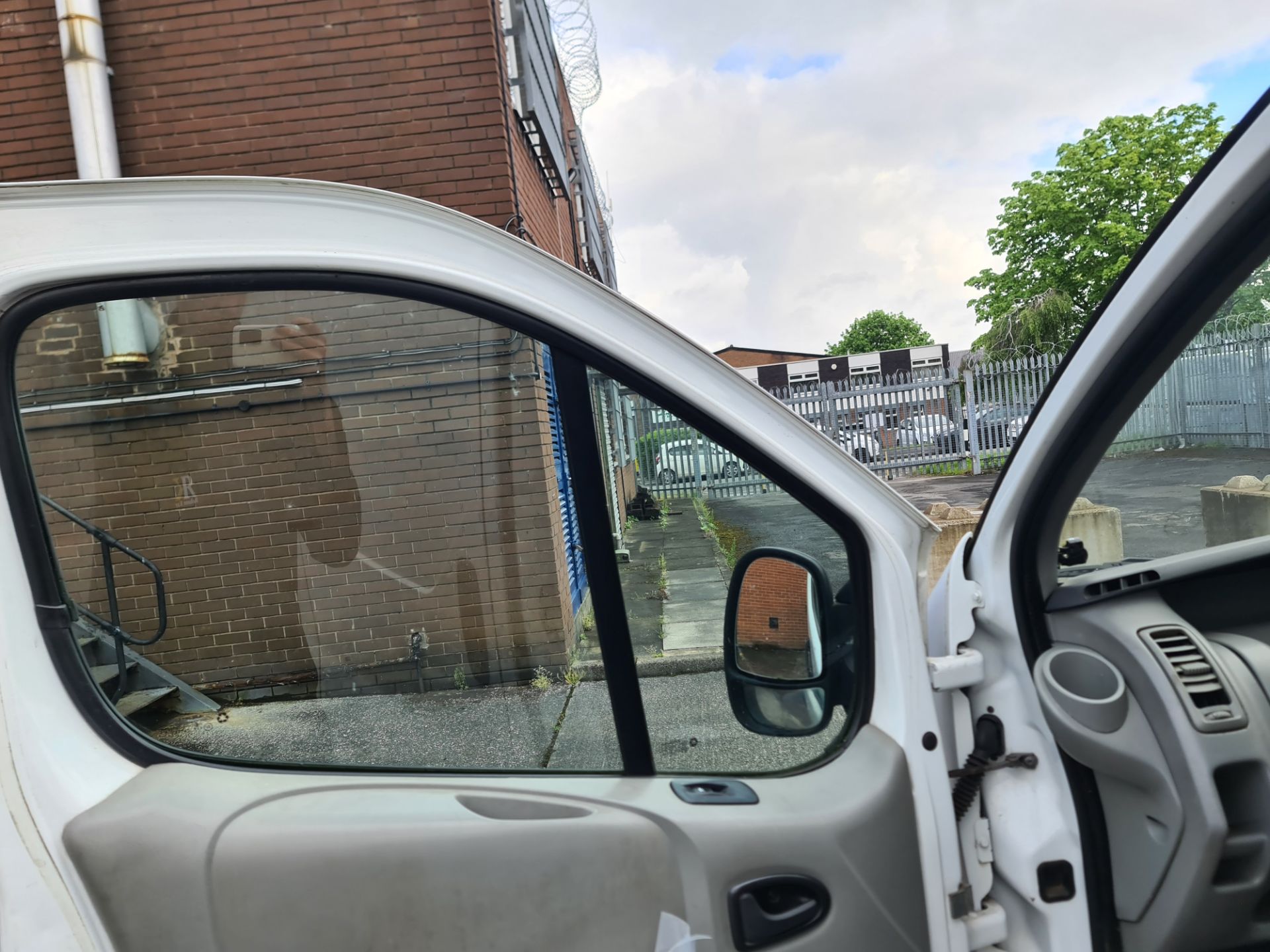 2012 Vauxhall Vivaro 2900 CDTi LWB panel van - Image 68 of 97