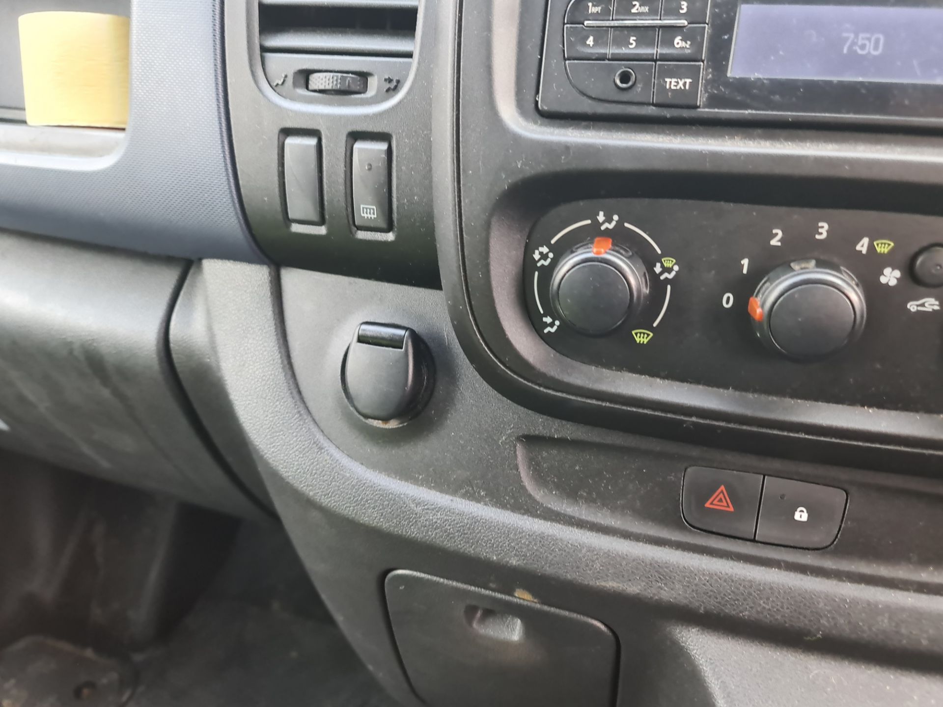 2015 Vauxhall Vivaro 2900 CDTi panel van - Image 80 of 81