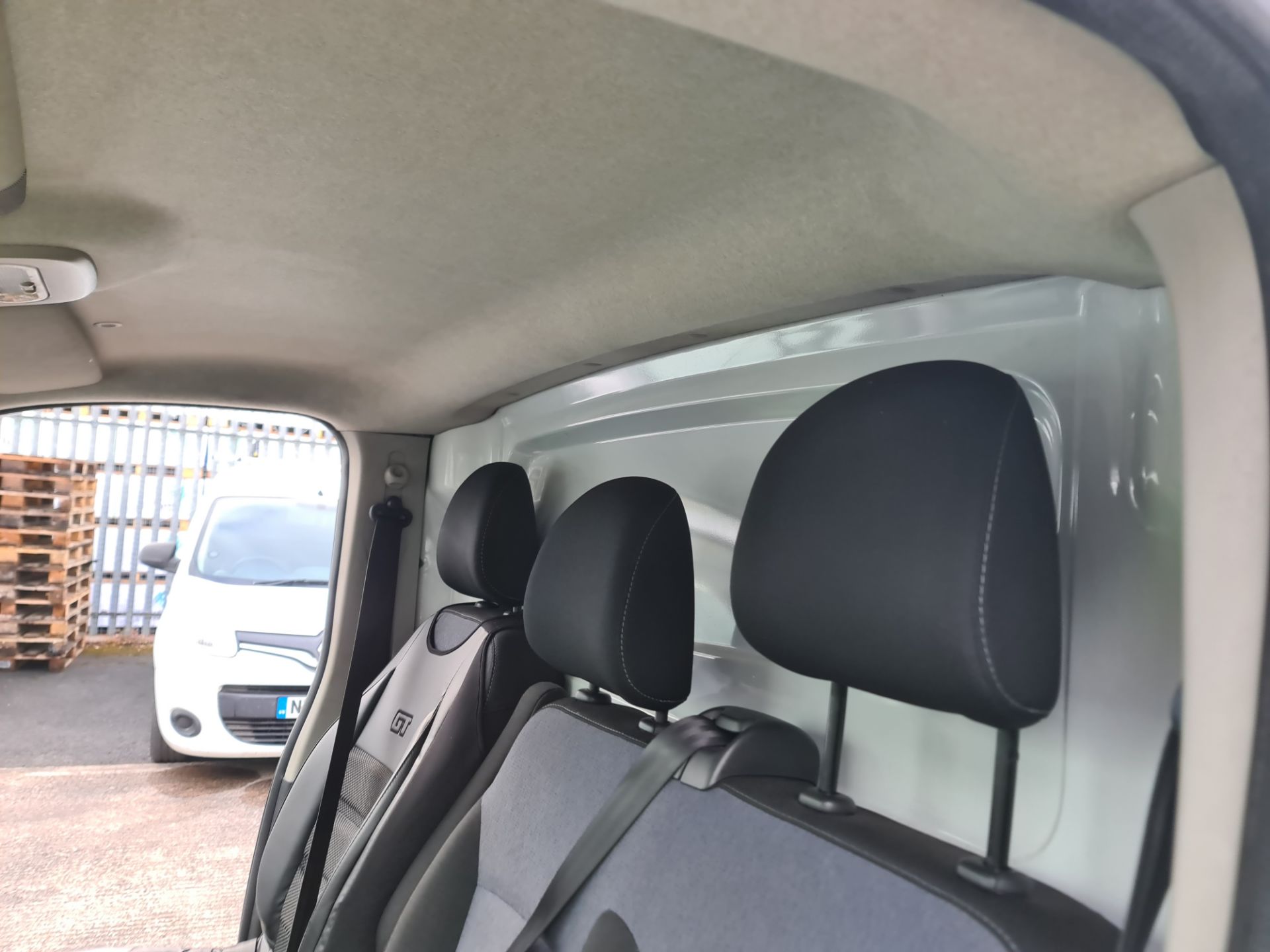 2015 Vauxhall Vivaro 2900 CDTi panel van - Image 66 of 81