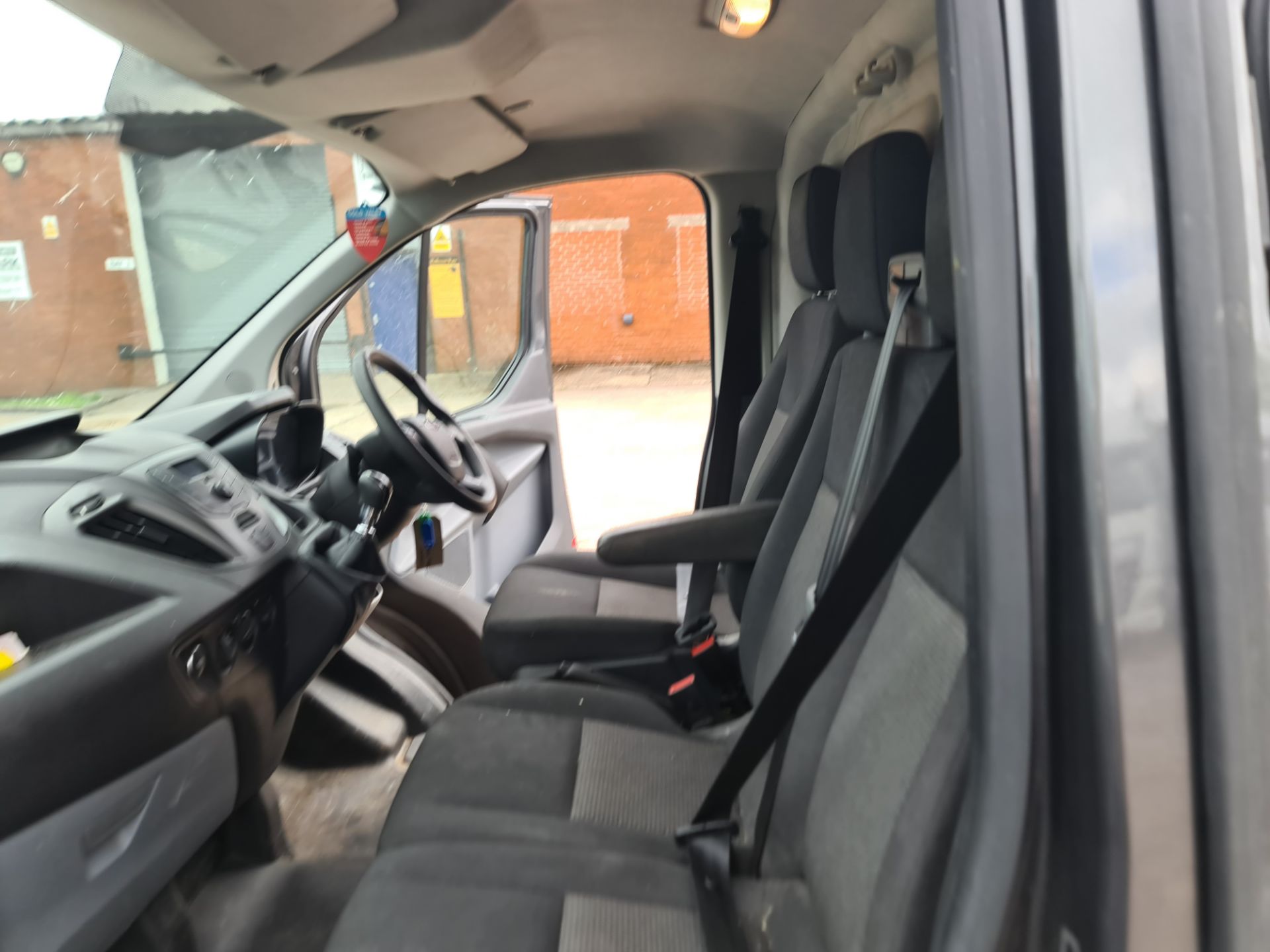 2018 Ford Transit Custom 270 panel van - Image 58 of 74