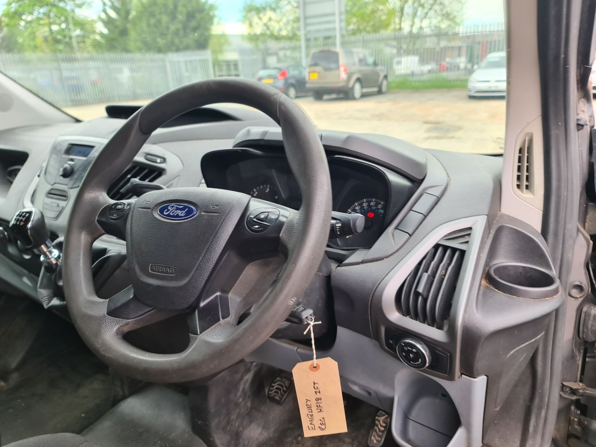 2018 Ford Transit Custom 270 panel van - Image 28 of 71