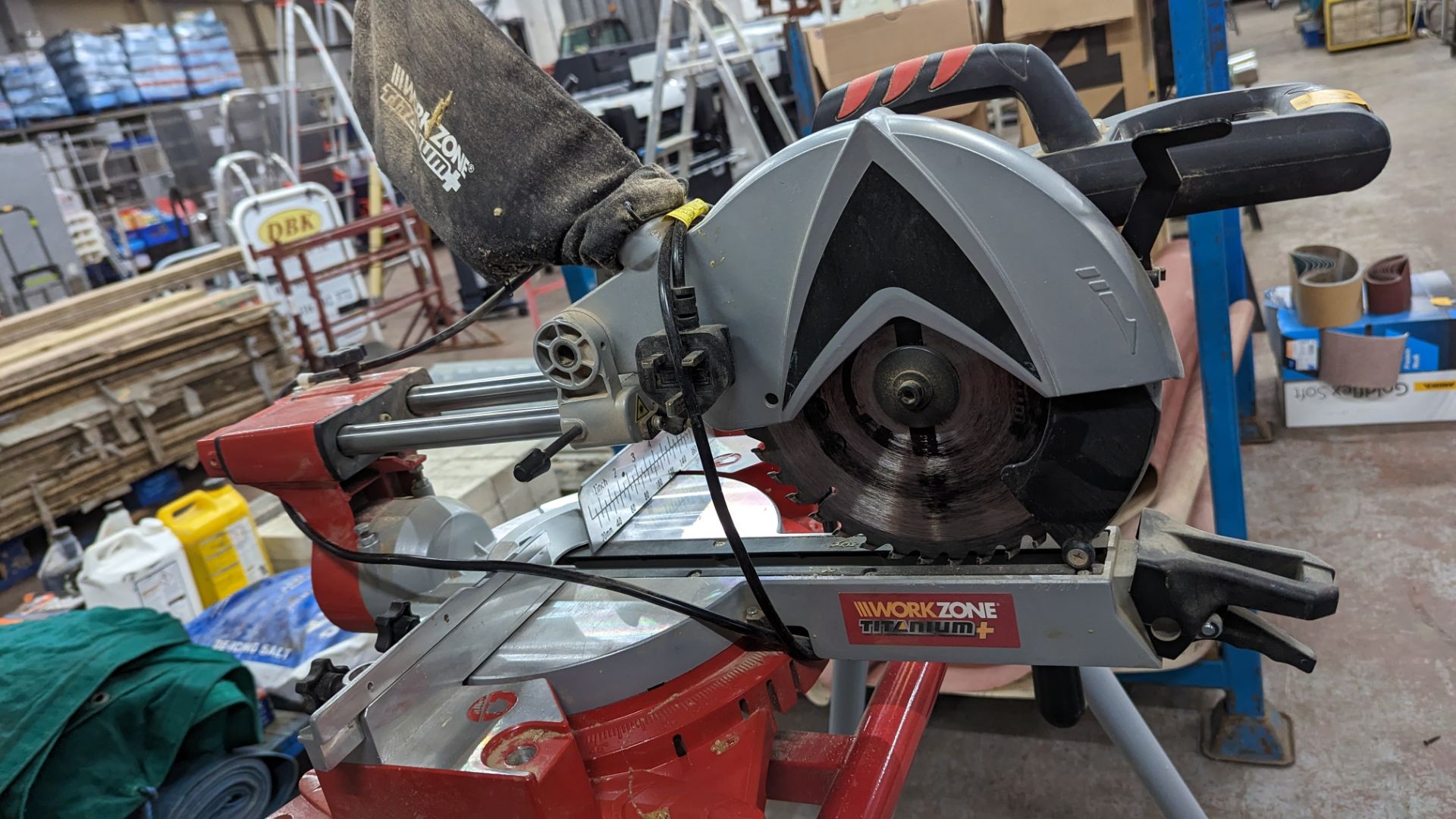 Workzone titanium mitre saw (model HM80MP) on dedicated stand - Image 11 of 14