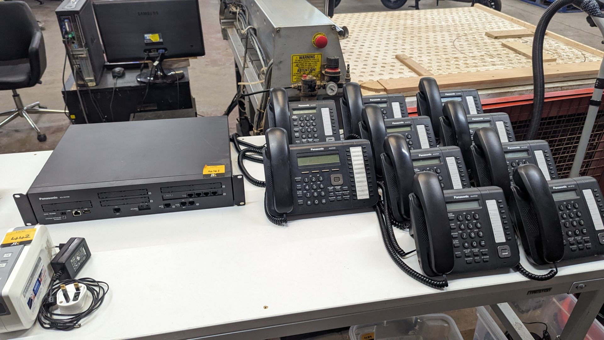 Panasonic telephone system comprising model KX-NS700 phone system, 9 off model KX-DT521 handsets & 1