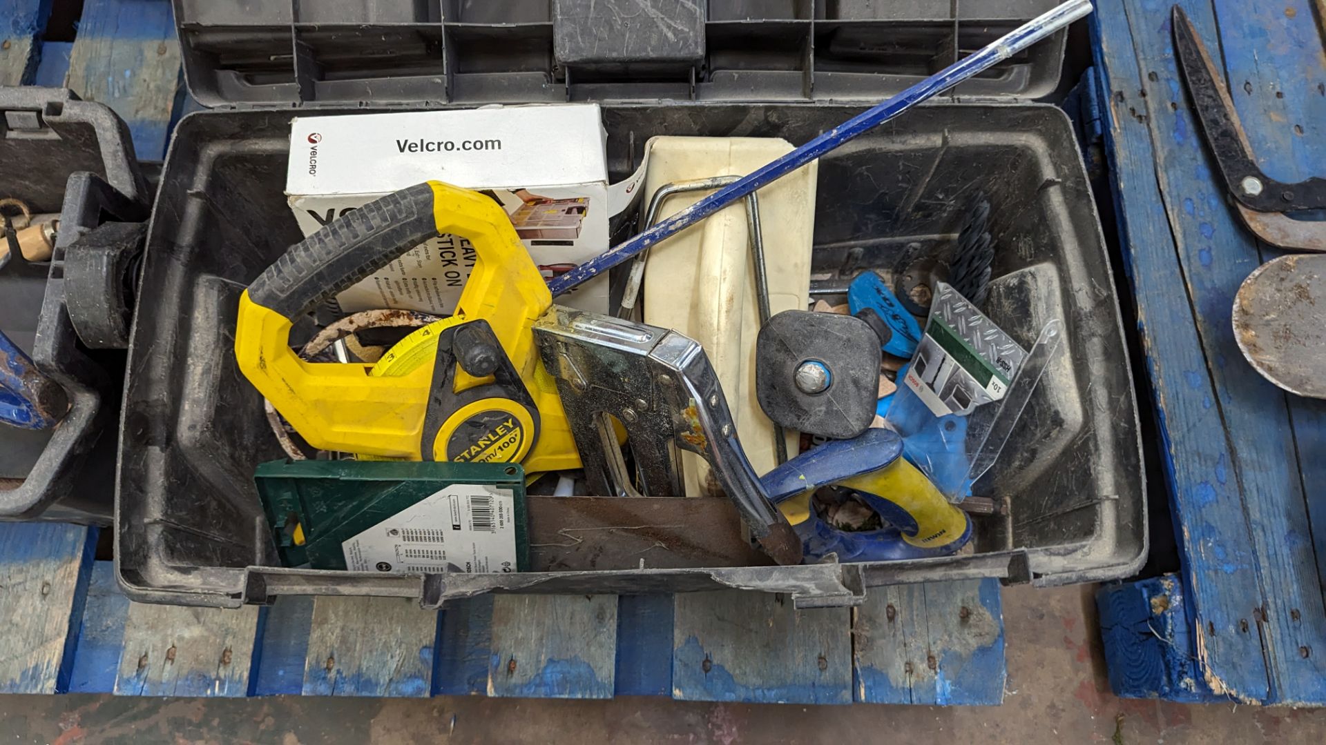 4 toolboxes & their contents - the contents of a pallet - Image 3 of 7