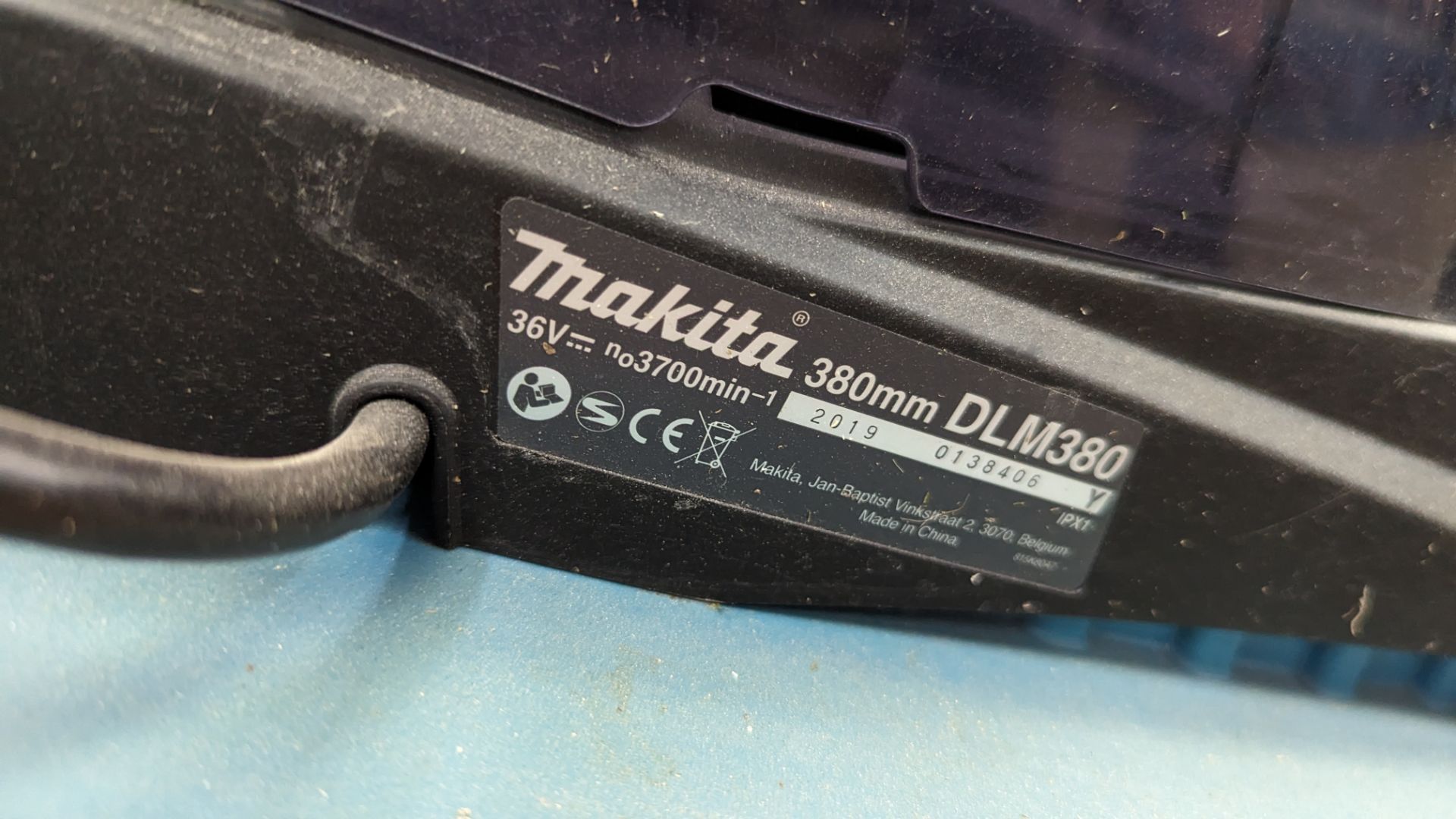 Makita 36V lawnmower. NB no batteries or charger - Image 11 of 12