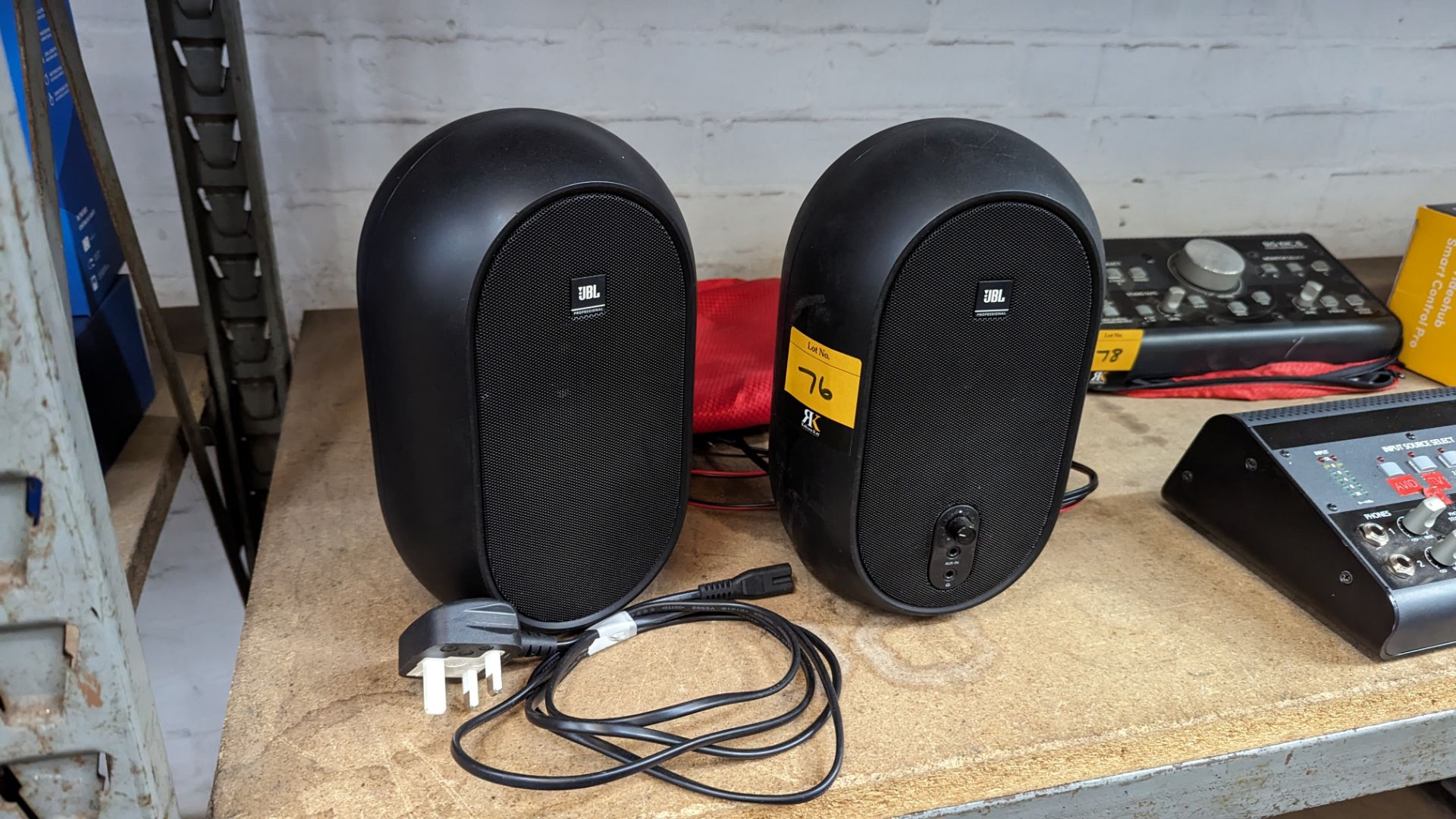 Pair of JBL Professional 1 Series 104 reference monitor powered speakers including cables & bag - Image 4 of 11