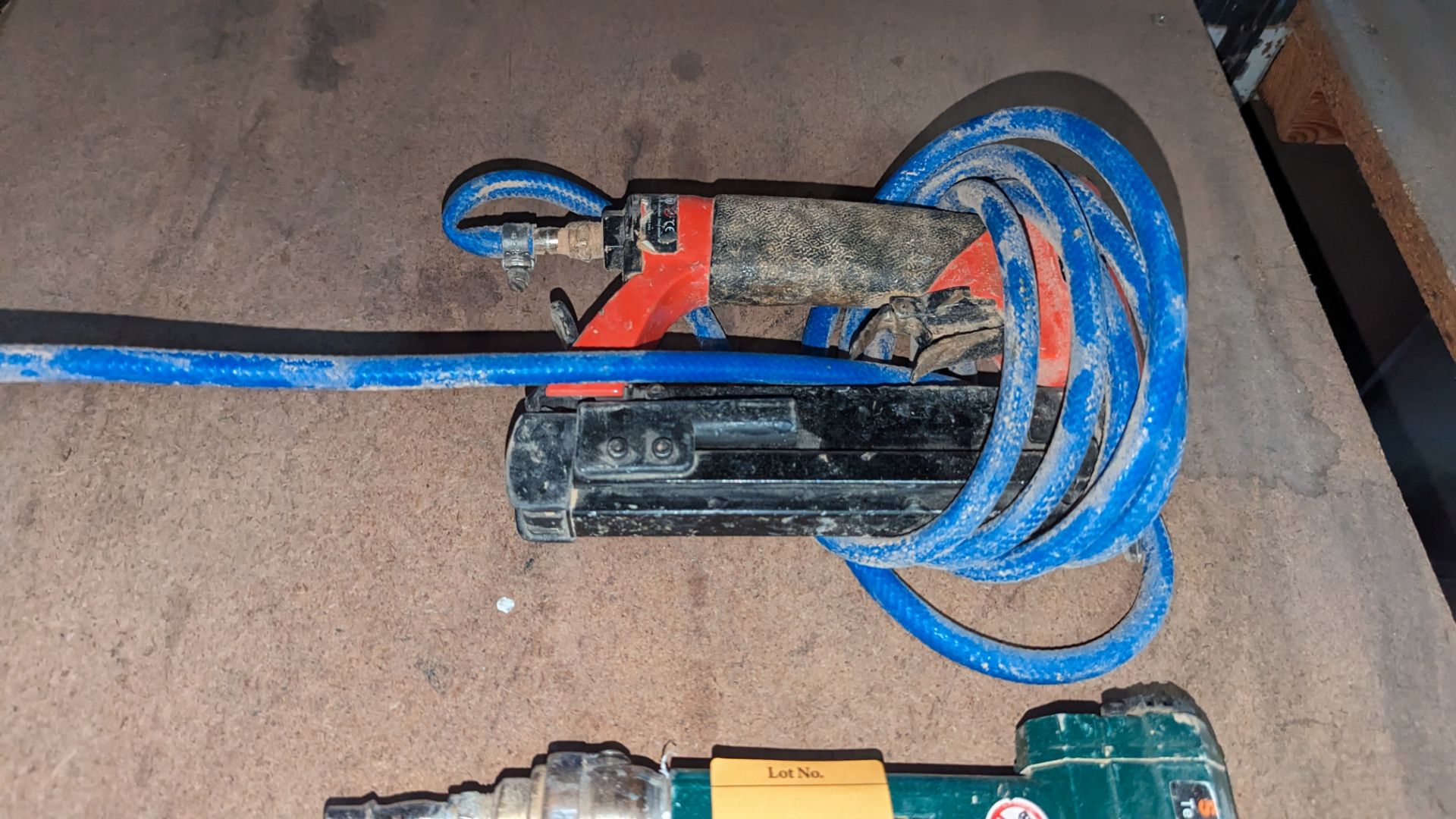 2 off assorted air operated nail guns - Image 3 of 4