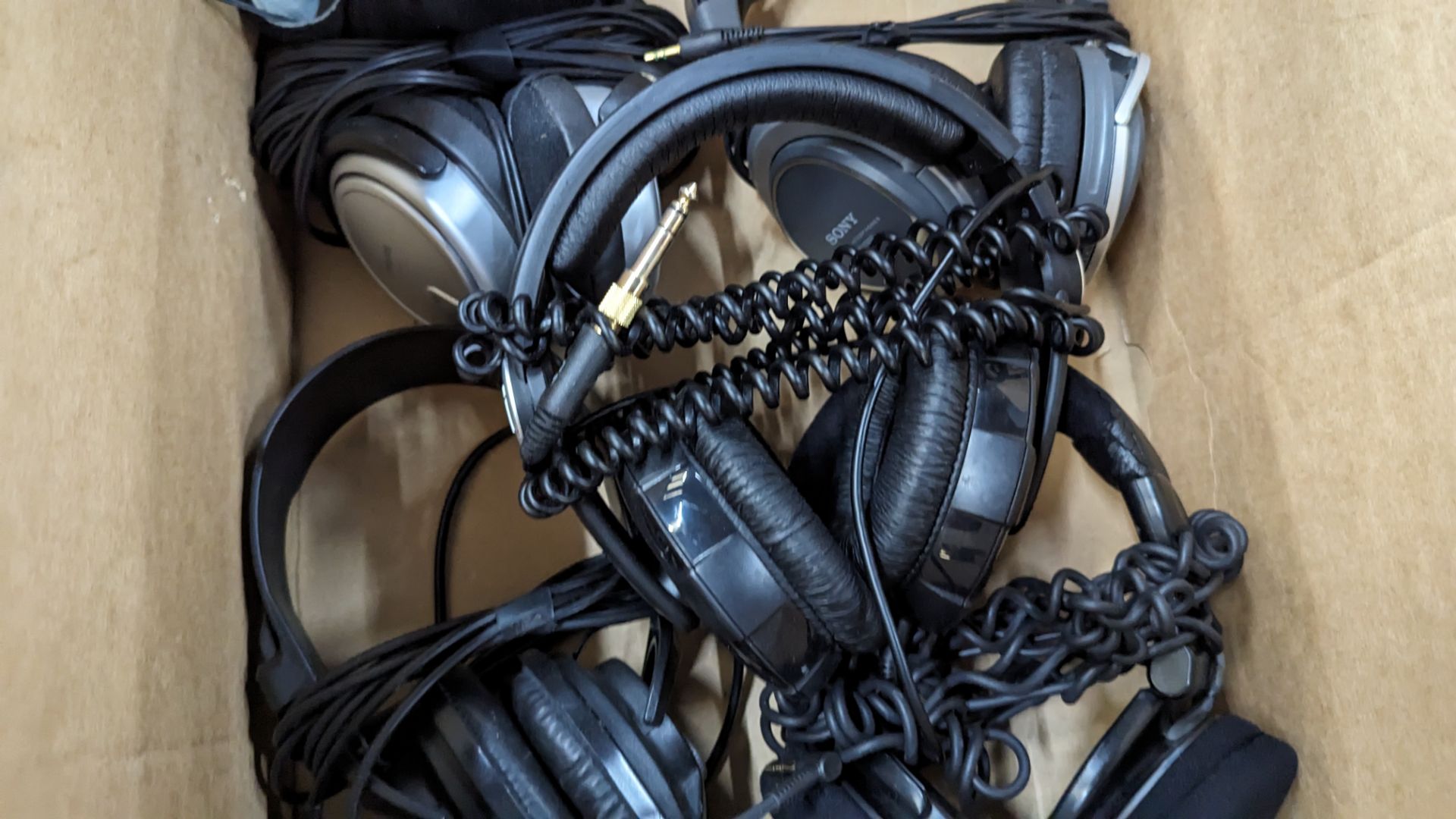 Box of headphones including Sennheiser HD25S in hard case - Image 7 of 11