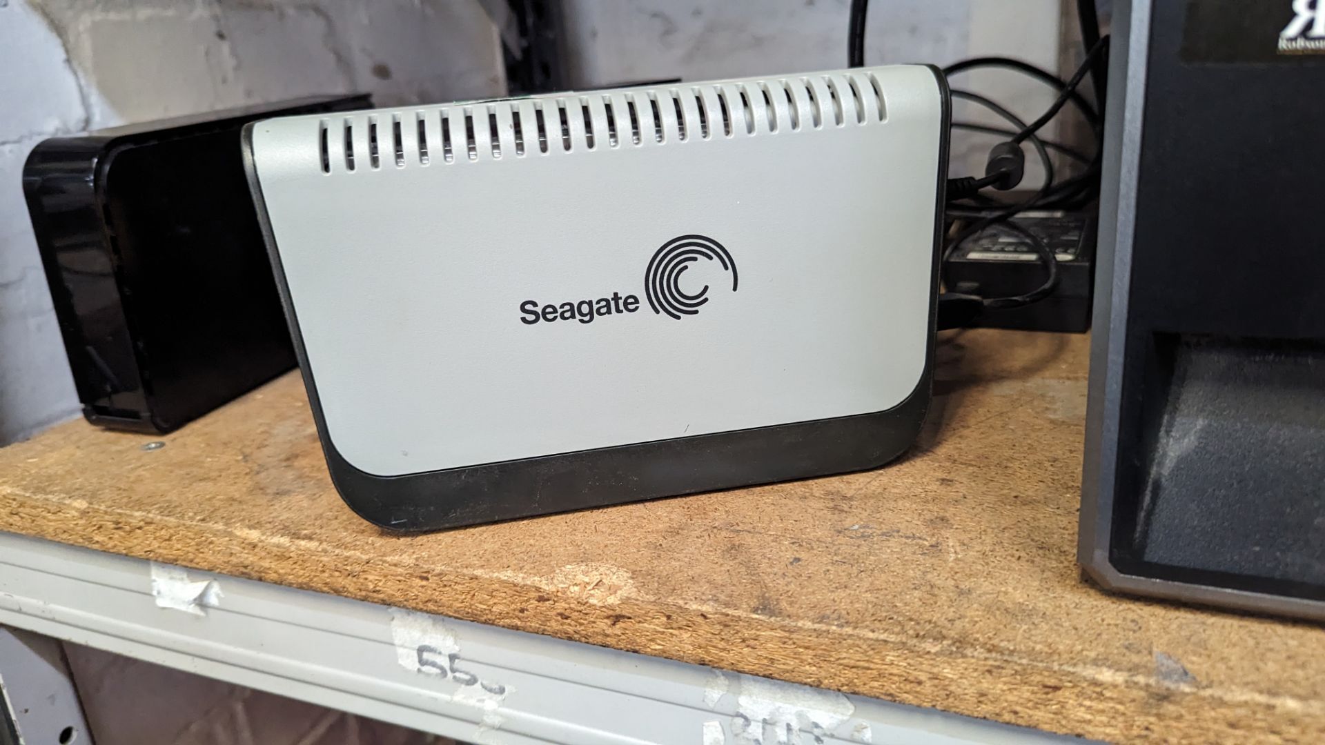Seagate external hard drive - Image 4 of 7
