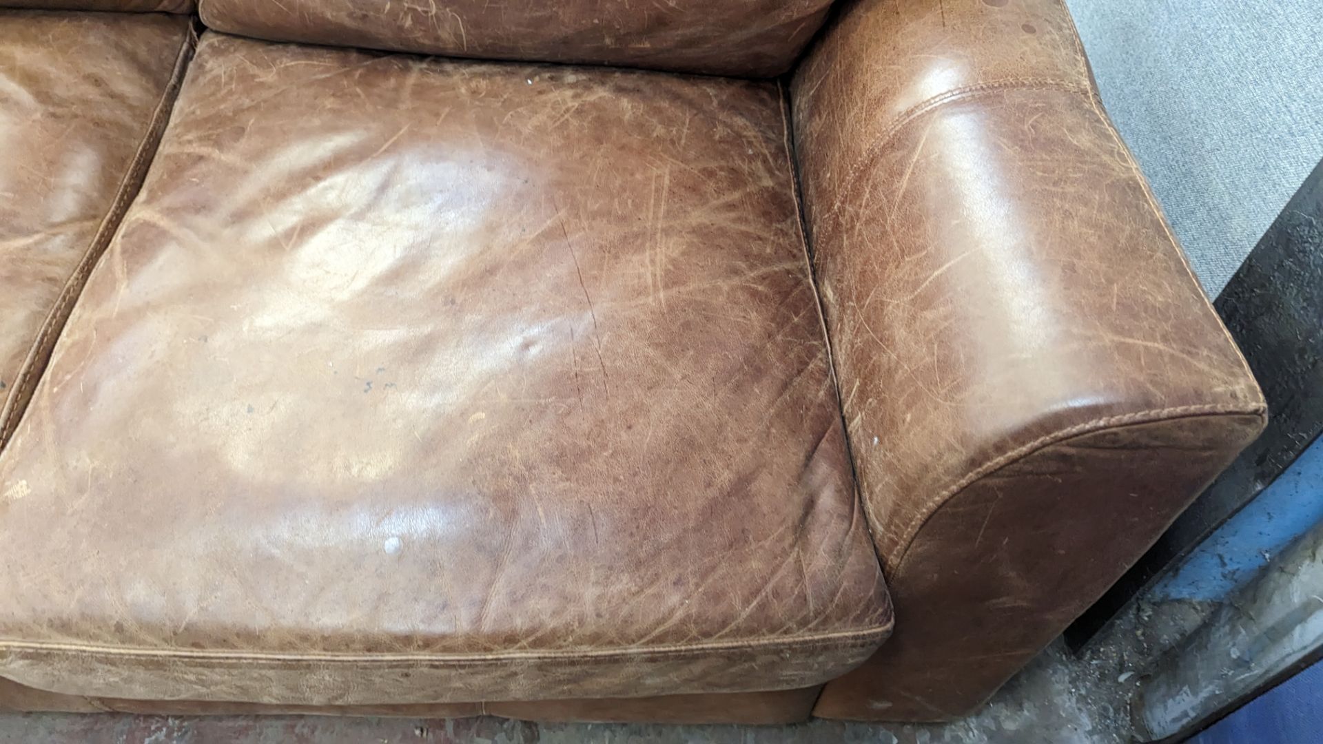 Brown leather sofa - Image 3 of 6