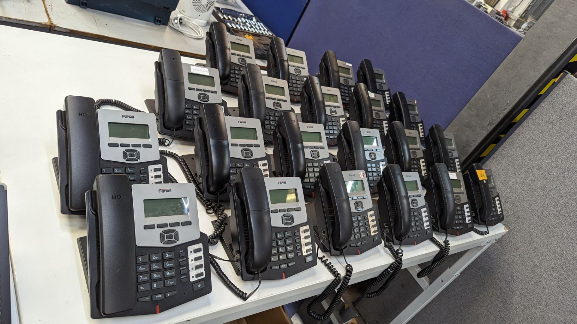 21 off Fanvil model C58P VOIP phones - Image 10 of 10