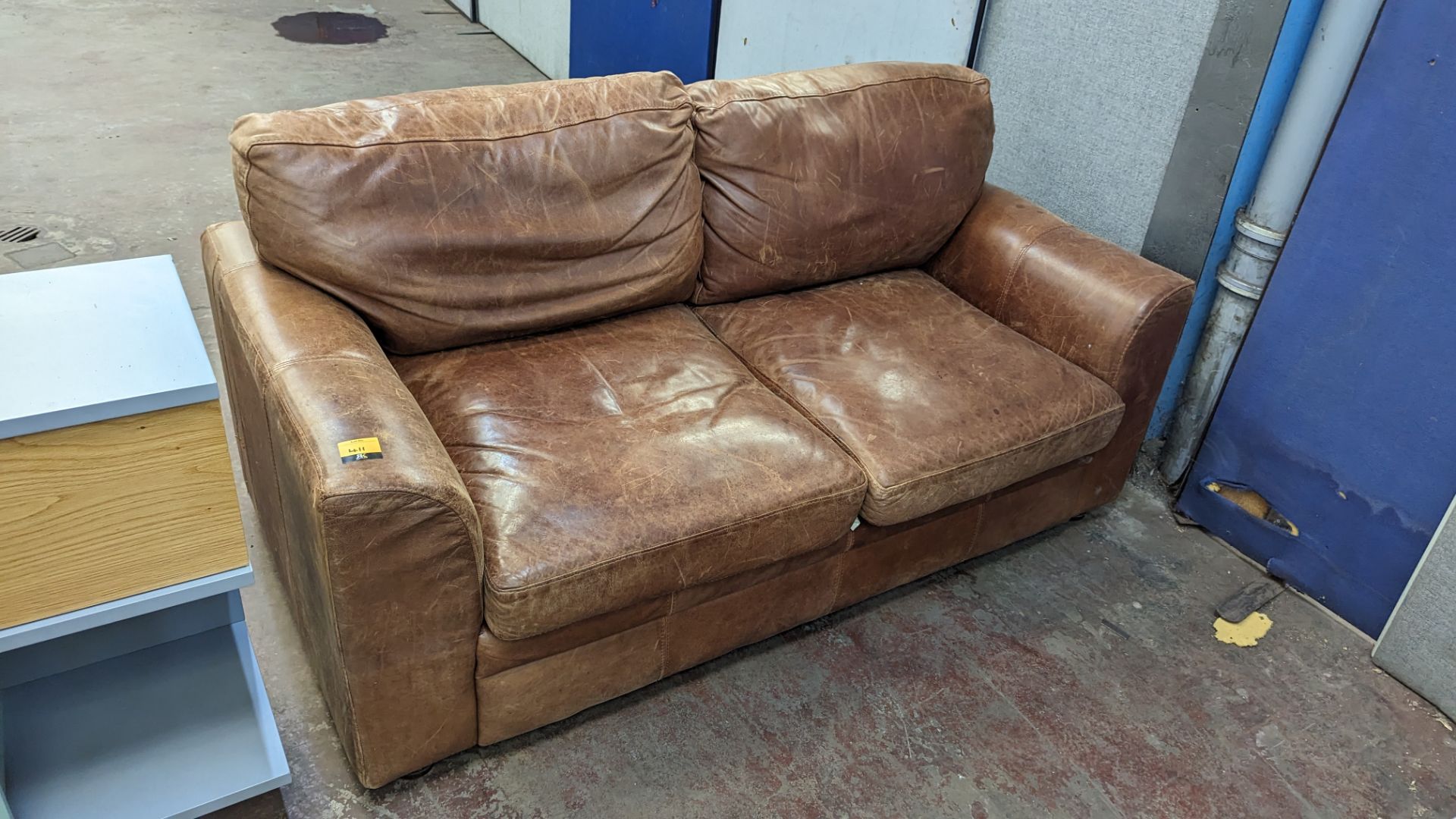 Brown leather sofa - Image 6 of 6