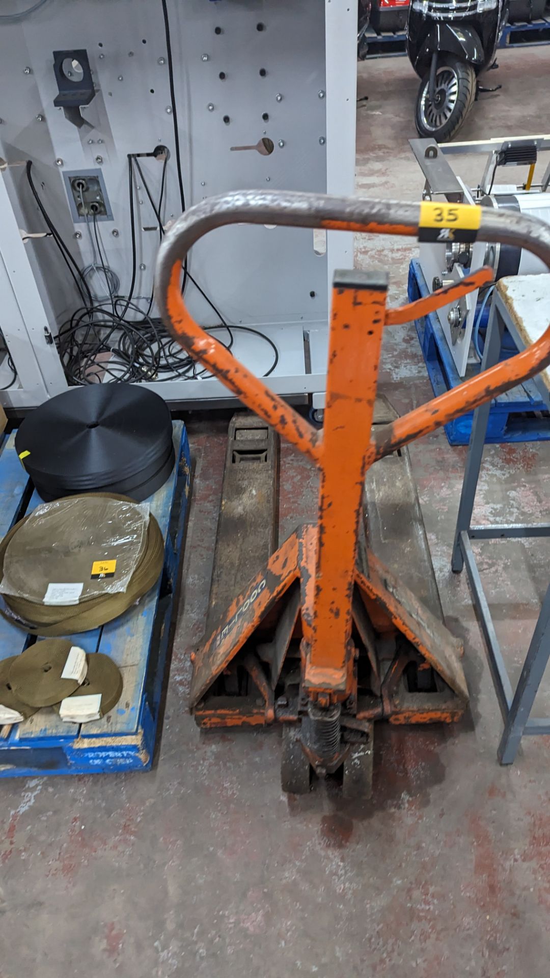 2 ton pallet truck