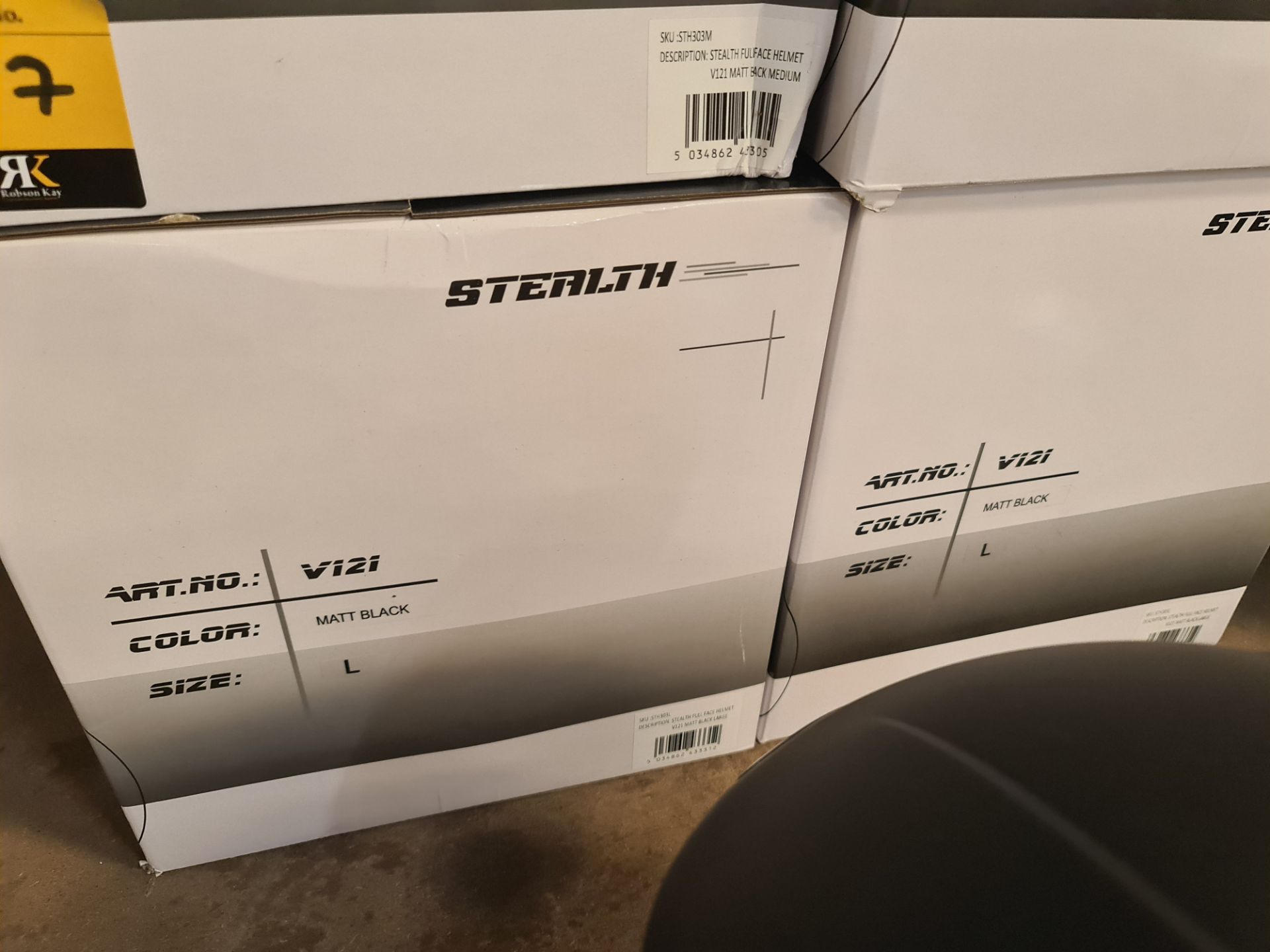 5 off Stealth V121 matt black helmets - 2xM, 2xL, 1xXL - Image 7 of 7