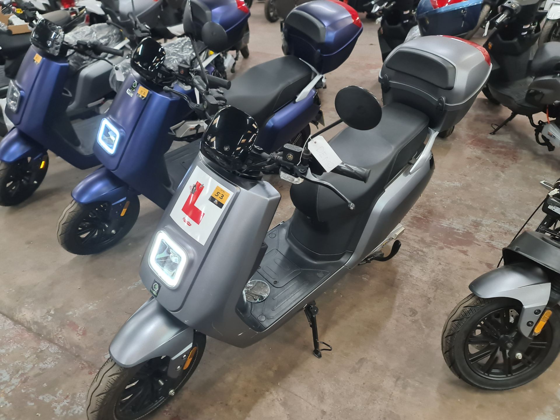 LP70 AXY Senda 3000 dual battery electric moped, colour: grey, 50cc equivalent, 30mph top speed, 90