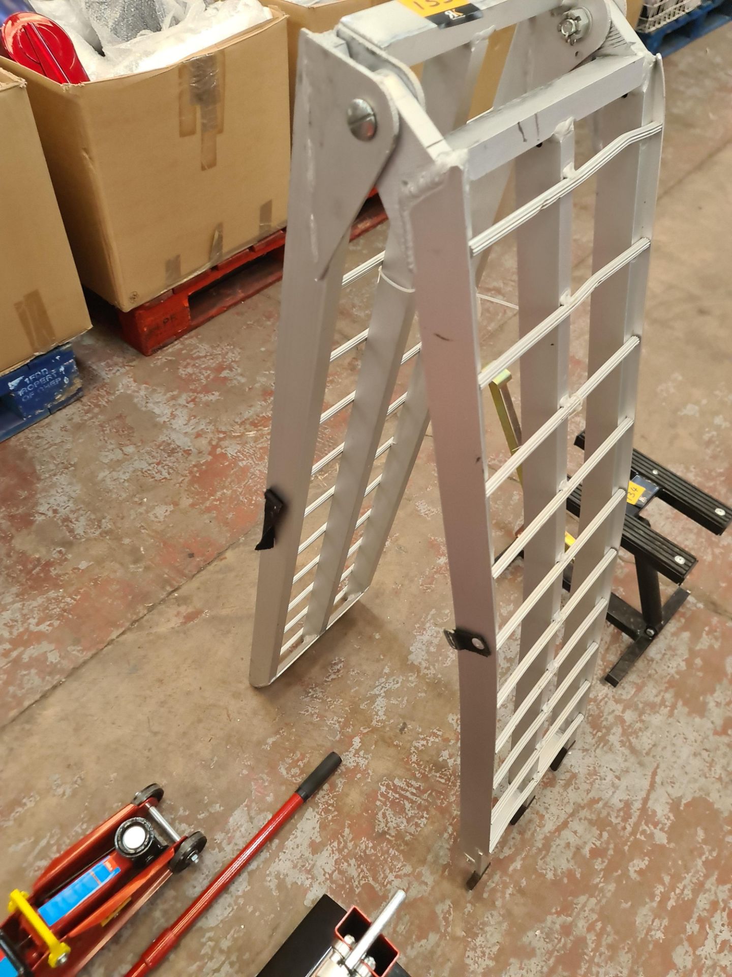 Motorbike folding loading ramp - Image 4 of 6