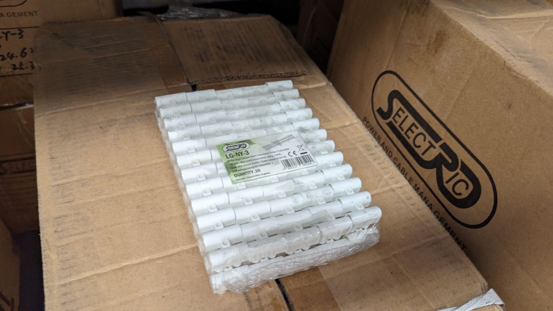 2 boxes (600 pieces total) of Selectric LG-NY-3 nylon high temperature connector strips, 30 amp - Image 3 of 4