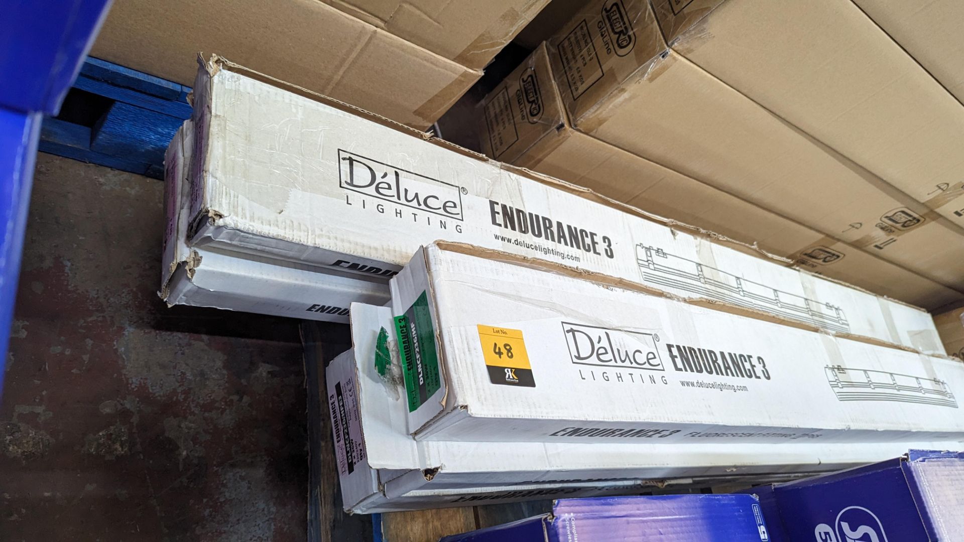 5 off Déluce Lighting Endurance 3 IP65 fluorescent fittings in 2 different lengths - Image 3 of 4