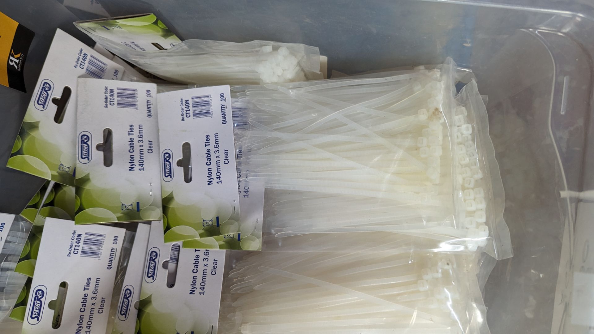 30 packs of assorted size nylon cable ties - Image 3 of 4