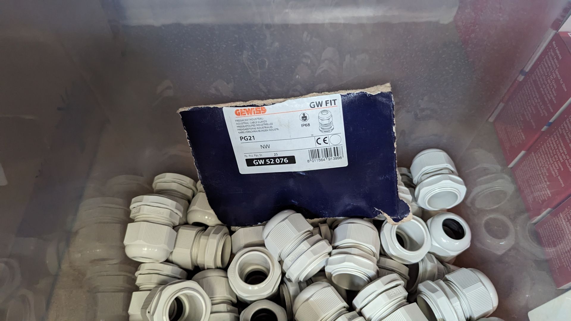 The contents of a crate of industrial cable glands - Image 3 of 3