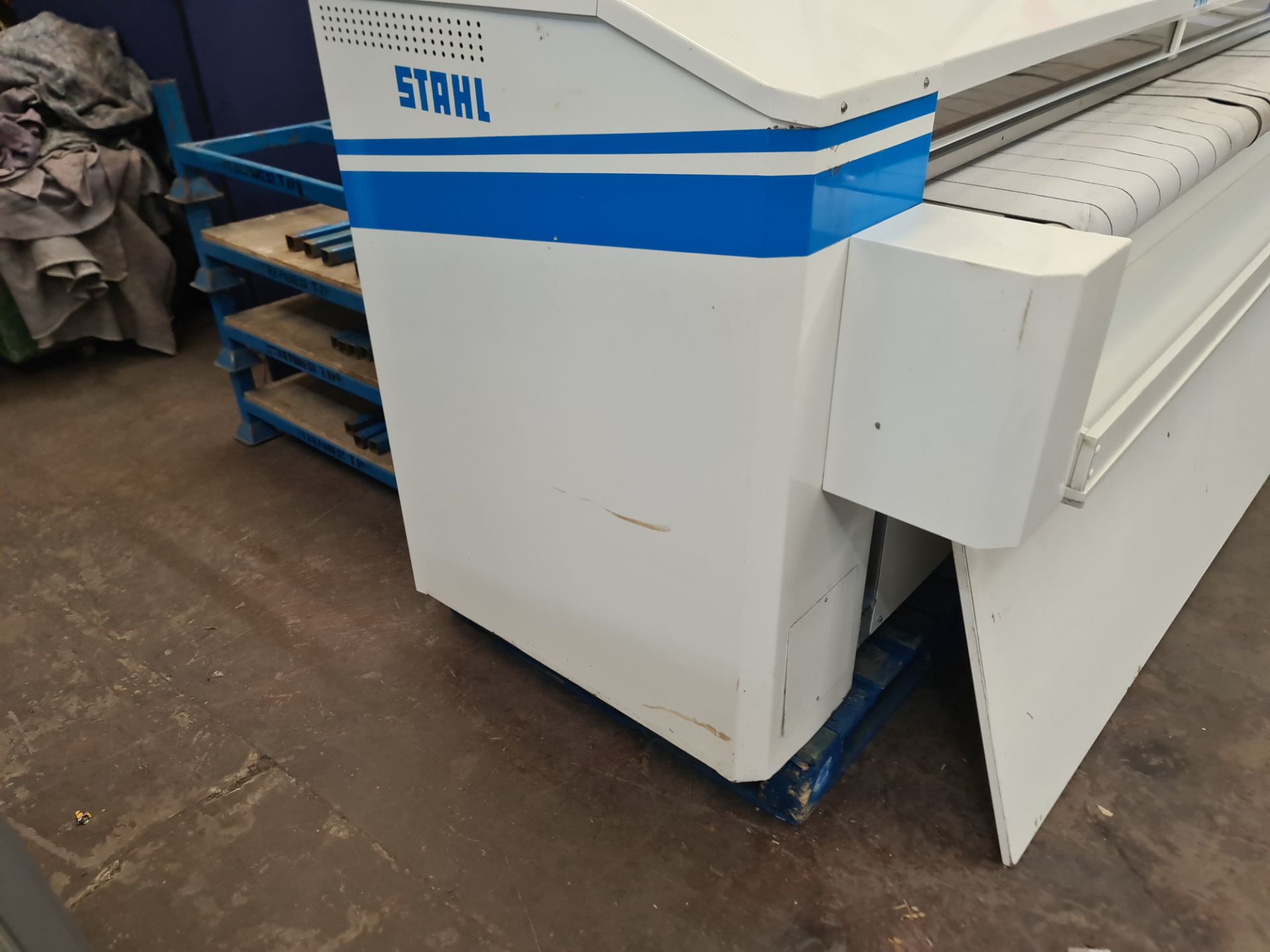 2017 Stahl flatwork ironer Super Chest ironing system, type MC 600/3000 D - Image 10 of 20
