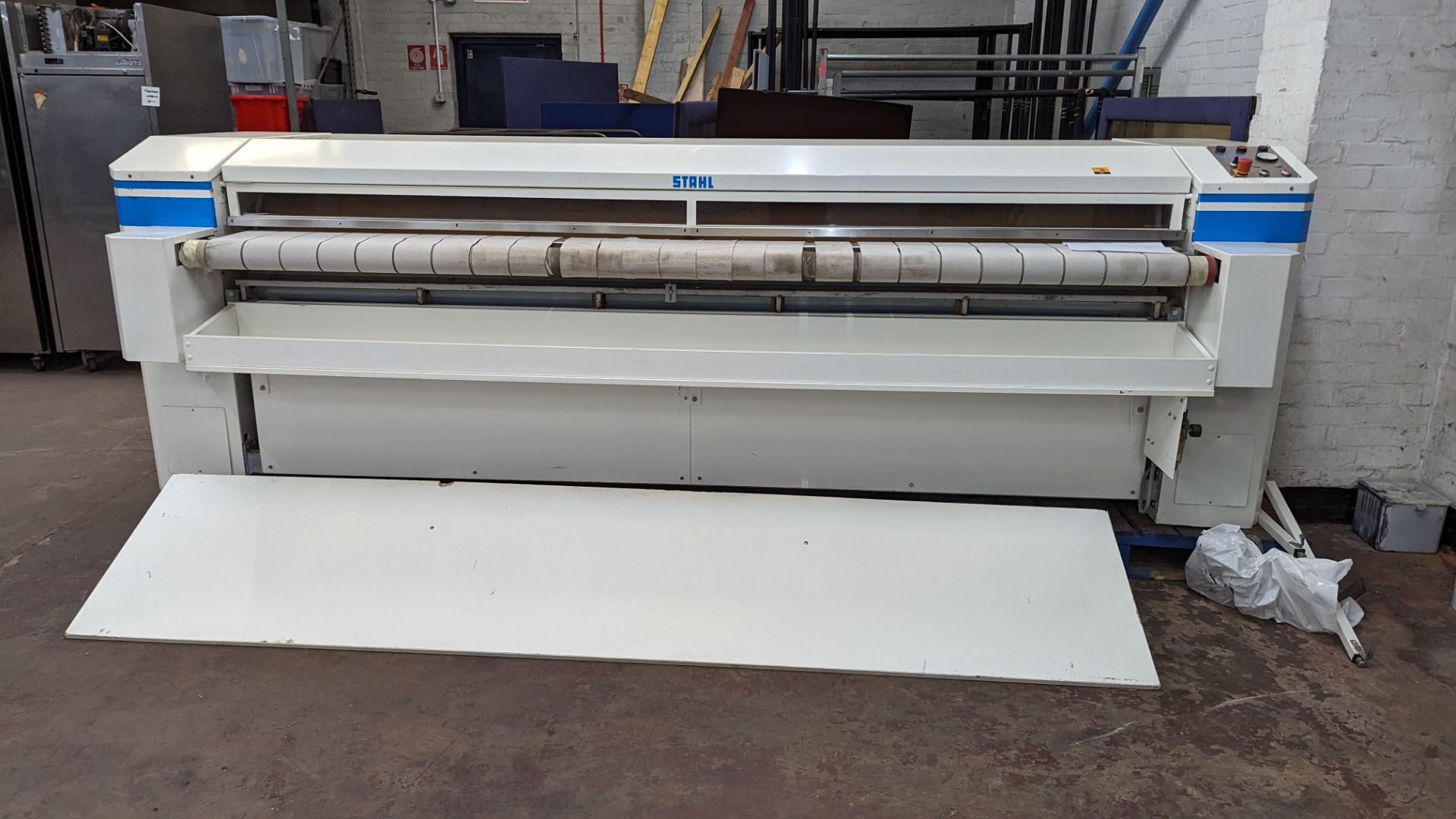 2017 Stahl flatwork ironer Super Chest ironing system, type MC 600/3000 D - Image 16 of 20