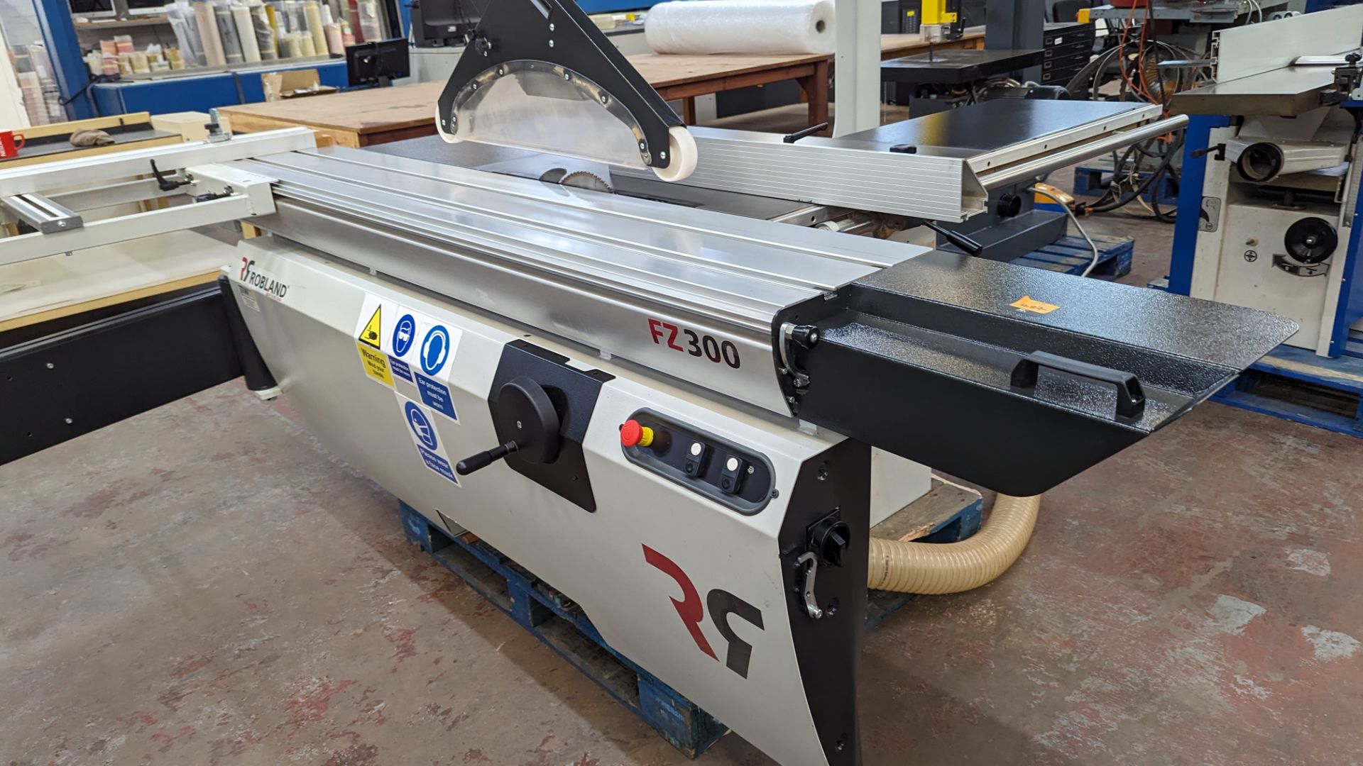 Robland model FZ300 sliding table/panel saw - Image 3 of 21