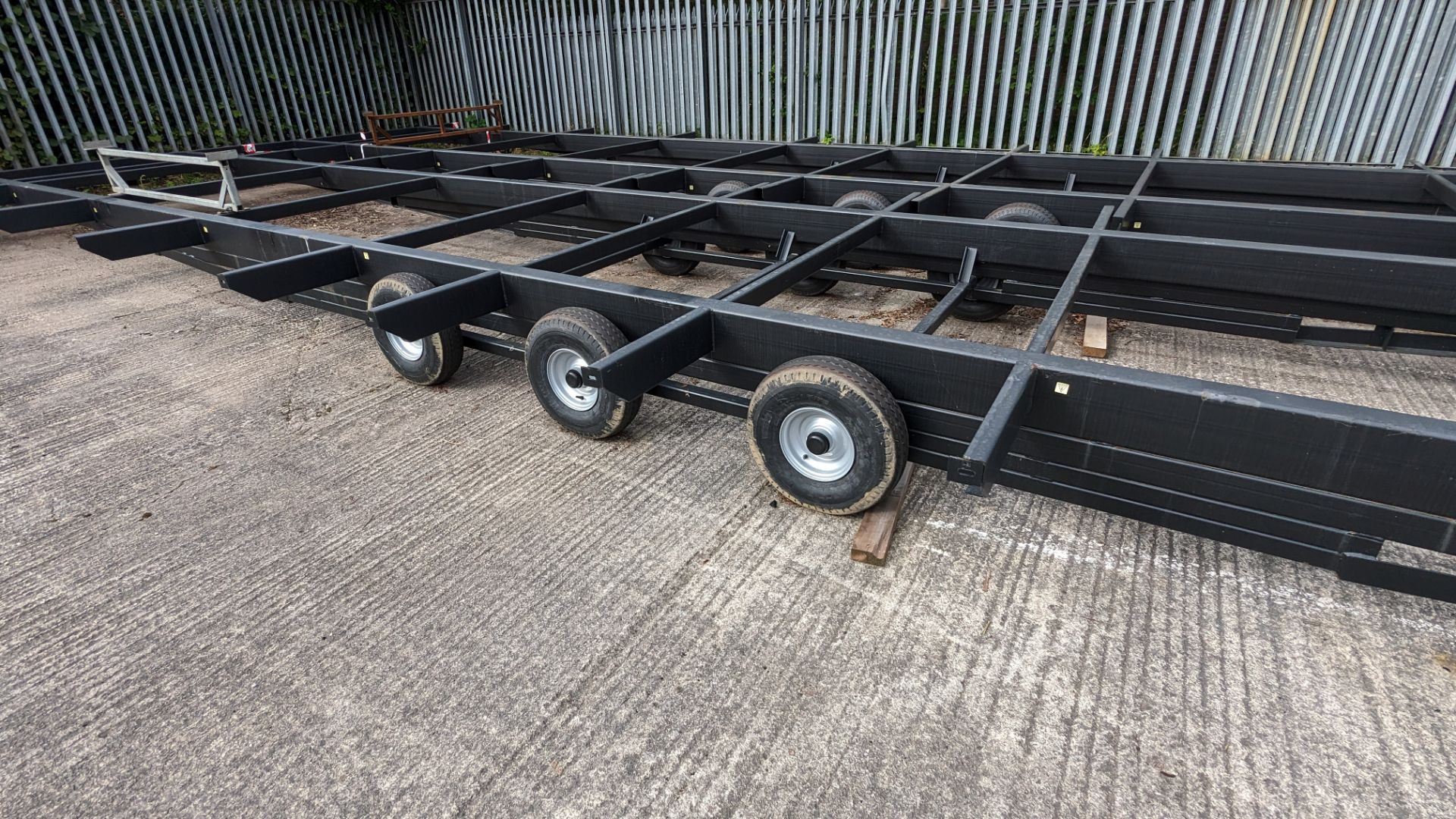 2 off Glamis flat front chassis, for building lodges & suchlike upon, each measuring approximately 5 - Image 11 of 17