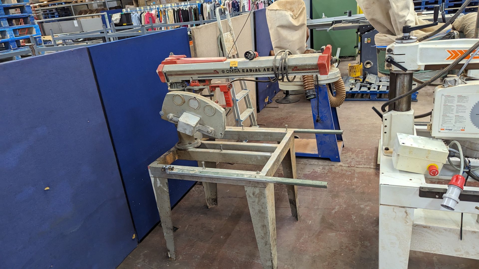 Omga radial arm saw on dedicated table