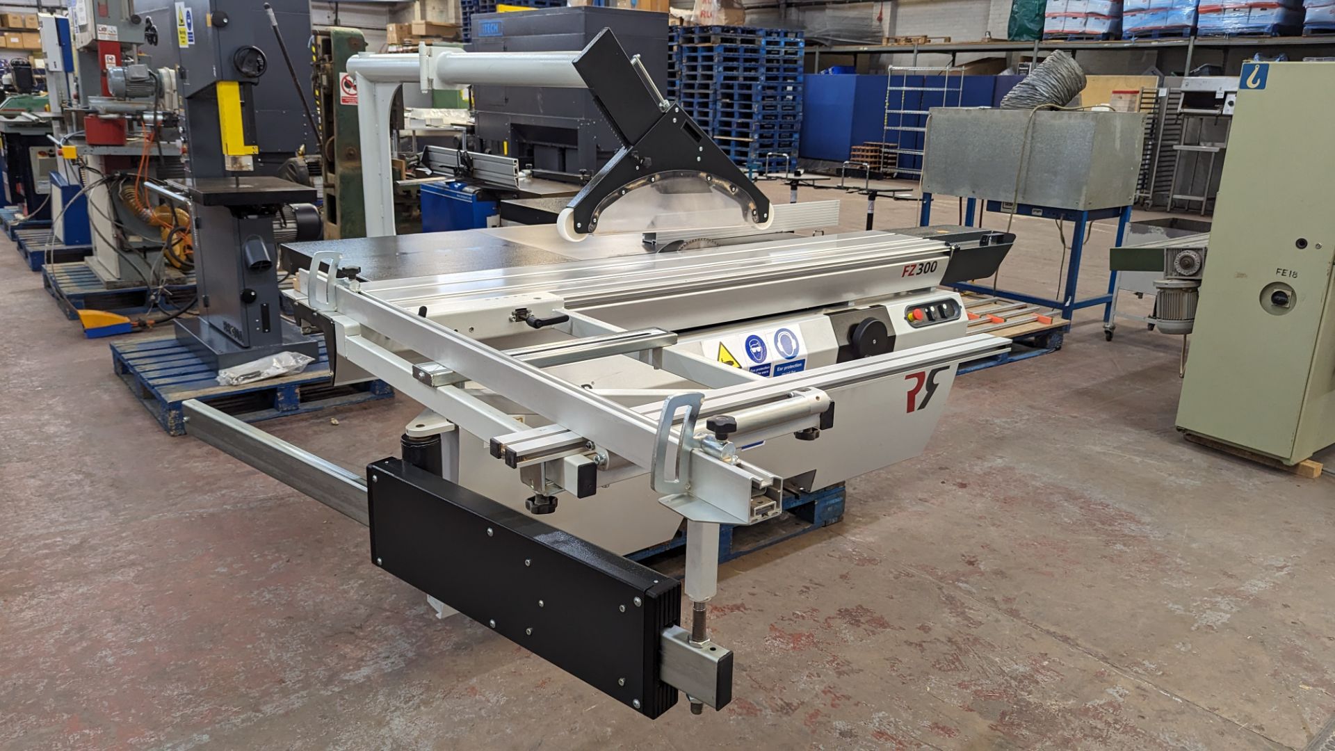 Robland model FZ300 sliding table/panel saw - Image 20 of 21