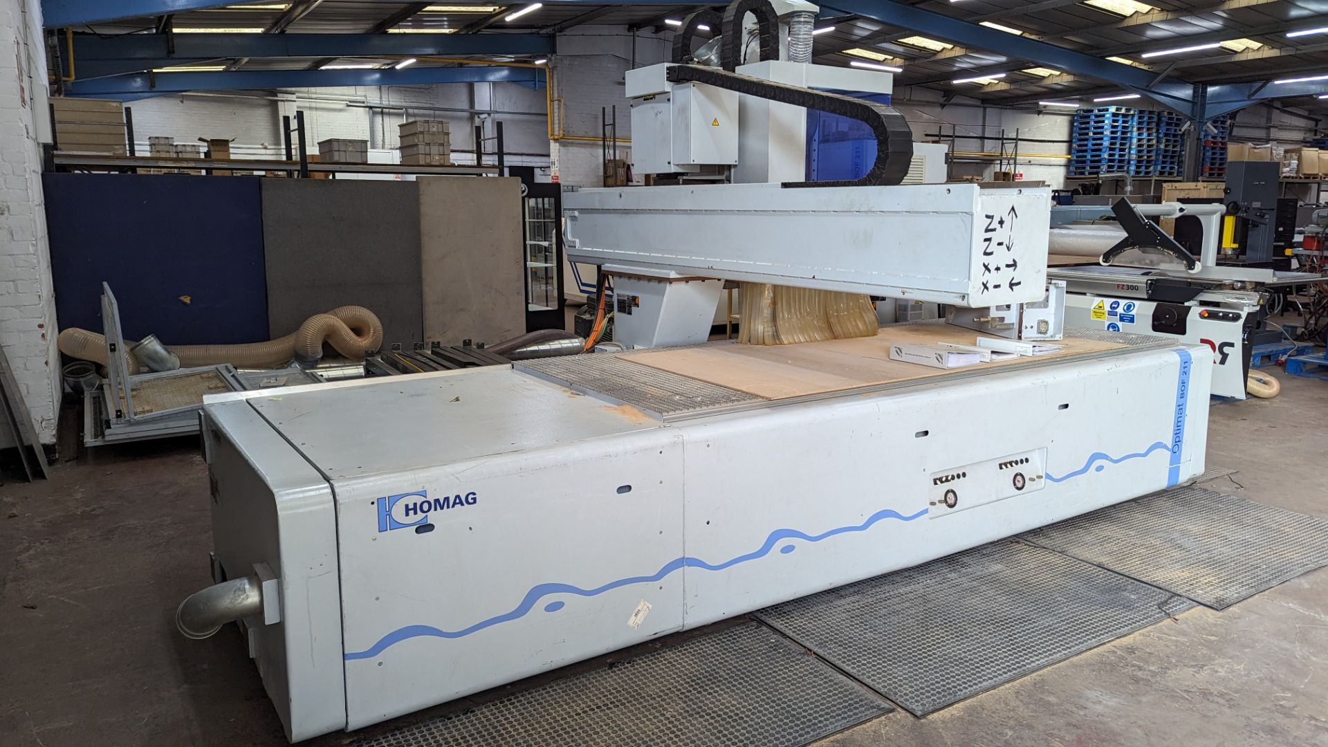Homag 4 Axis Router Machine 2008 Homag Optimat BOF 211/30/R 4 axis CNC router. Purchased from Scott ...