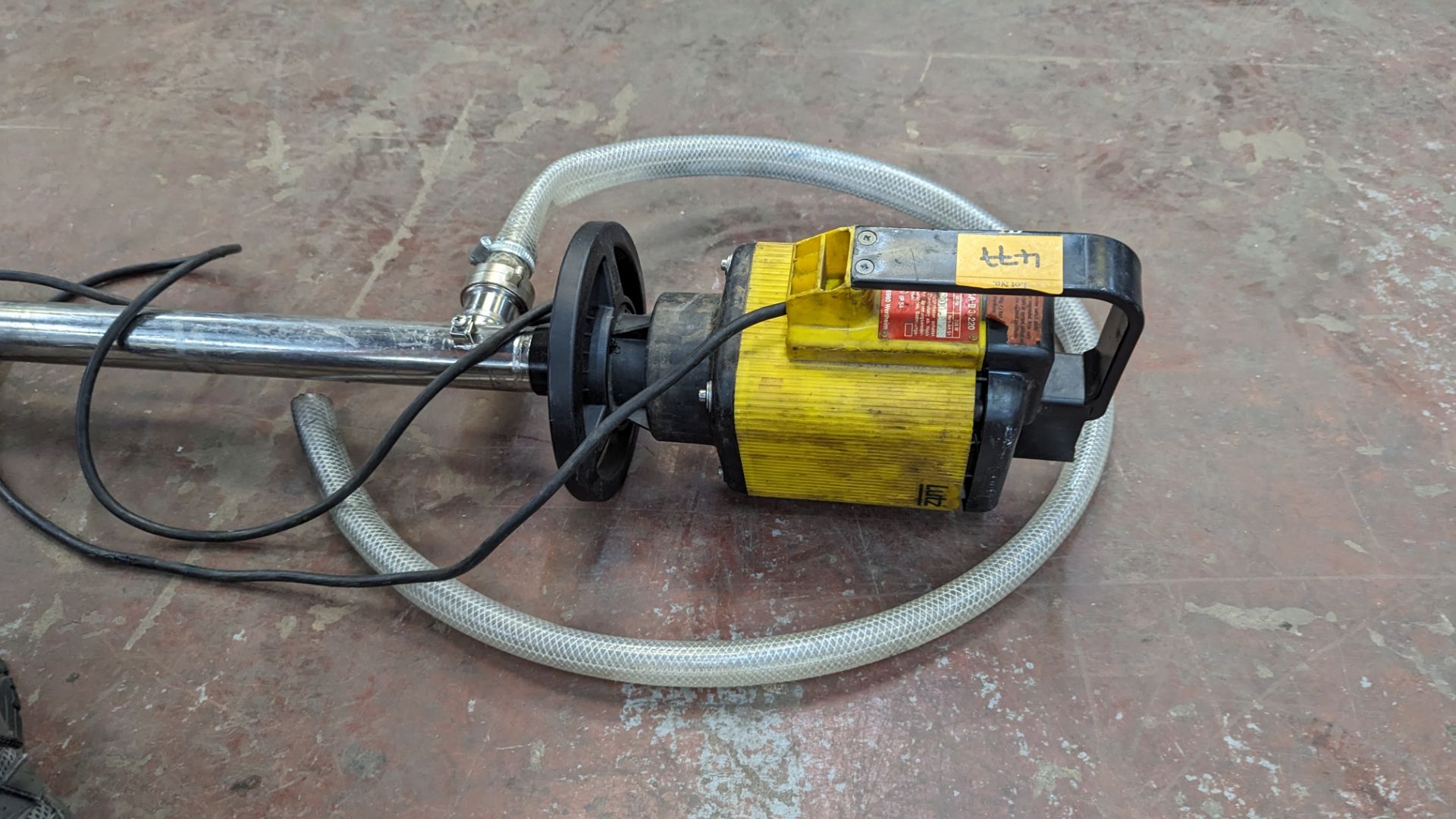 Lutz electric barrel pump - Image 8 of 8