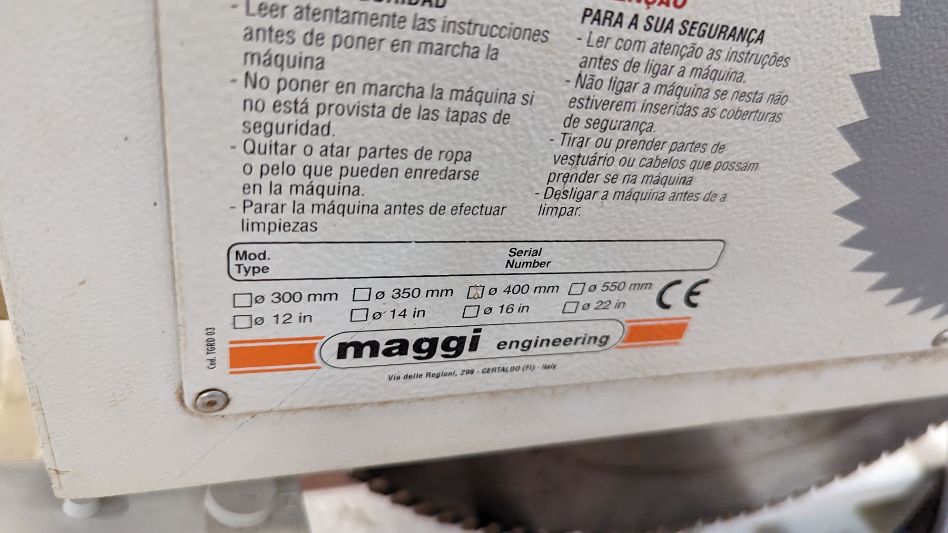 Maggi Engineering Junior 640 radial arm saw on dedicated table - Image 12 of 14