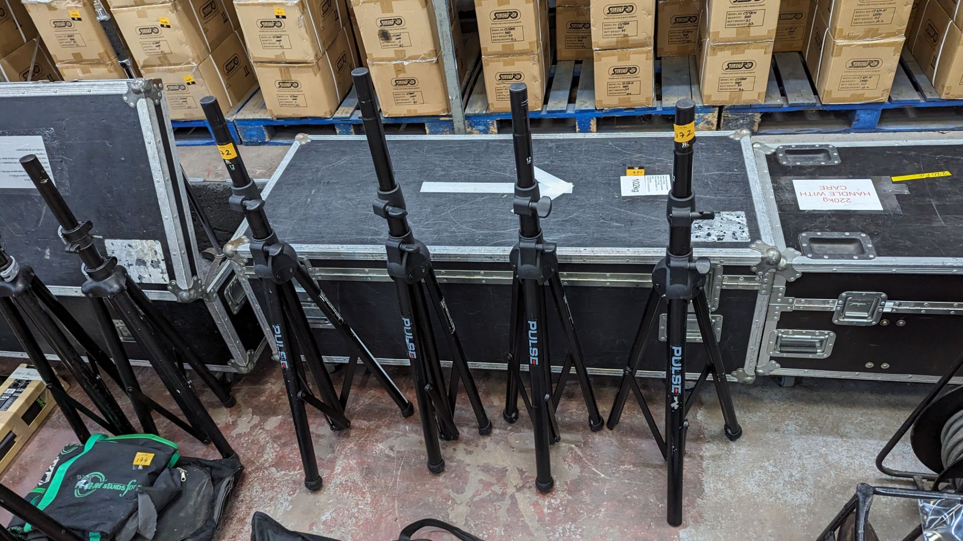 4 off Pulse heavy duty speaker stands - Image 2 of 6
