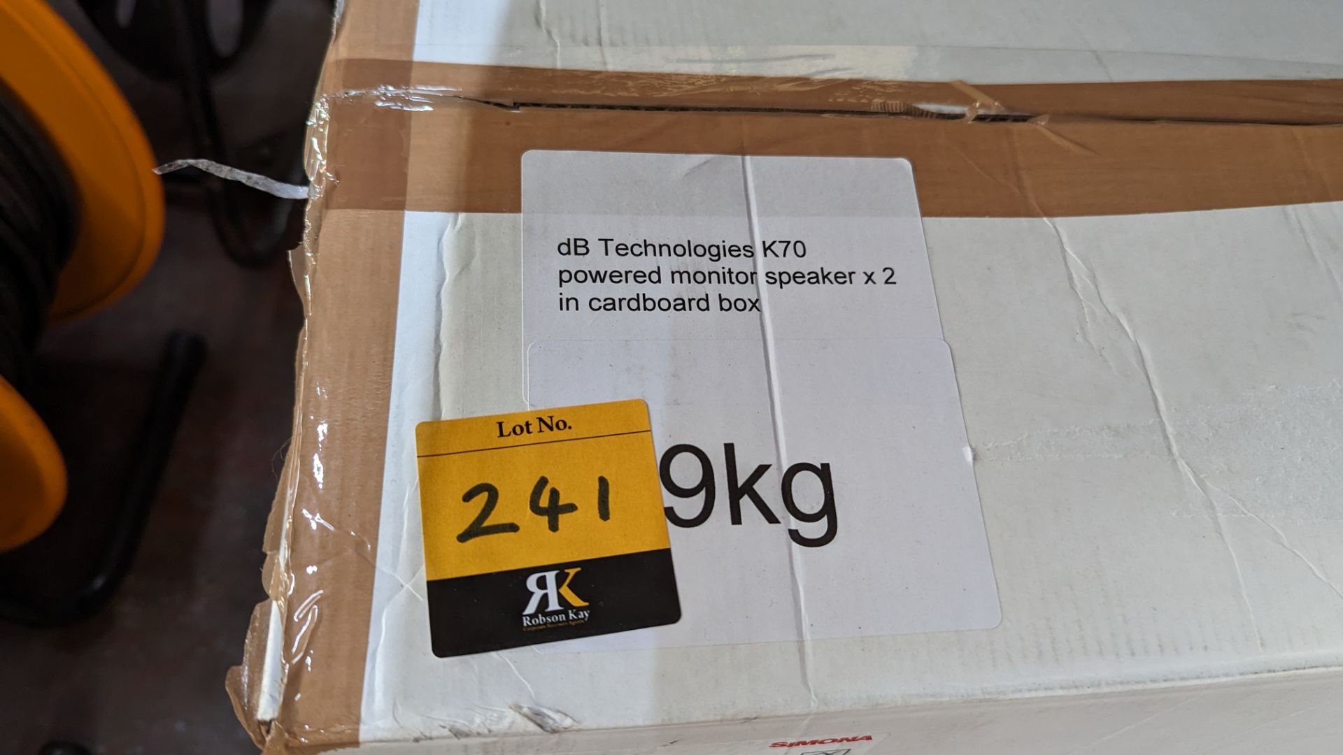 Pair of DB Technologies K70 powered monitor speakers, in cardboard box. Total lot weight: 9kg - Image 5 of 5