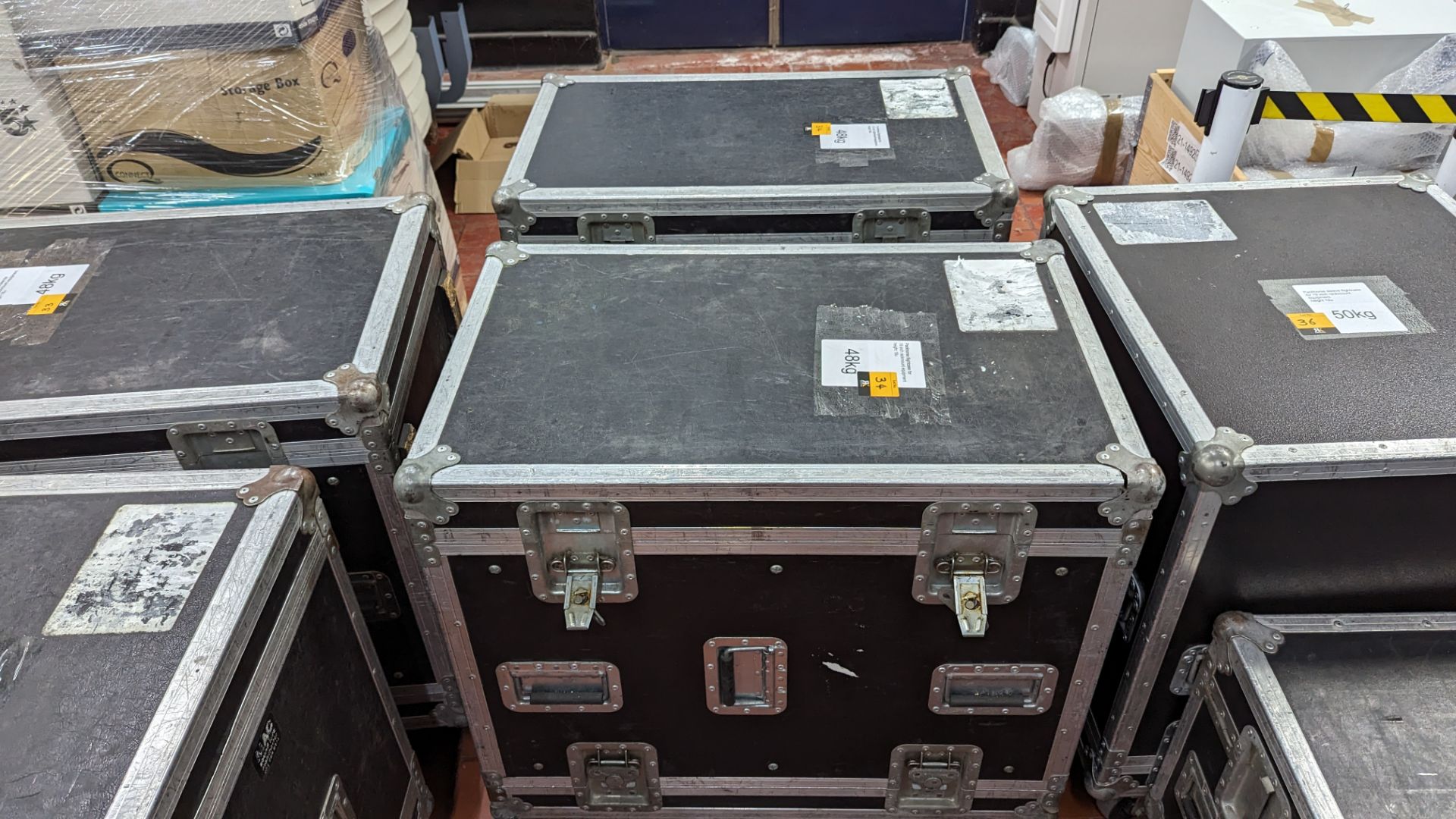 2 off Packhorse mobile flight cases for 19" rack mount equipment. Height per case 18u, weight per f