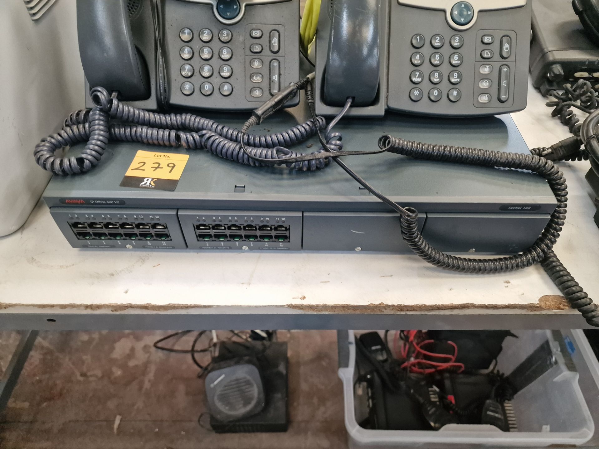 Telephone equipment comprising Avaya HP Office 500V2 control unit plus 2 off Cisco handset - Image 2 of 4