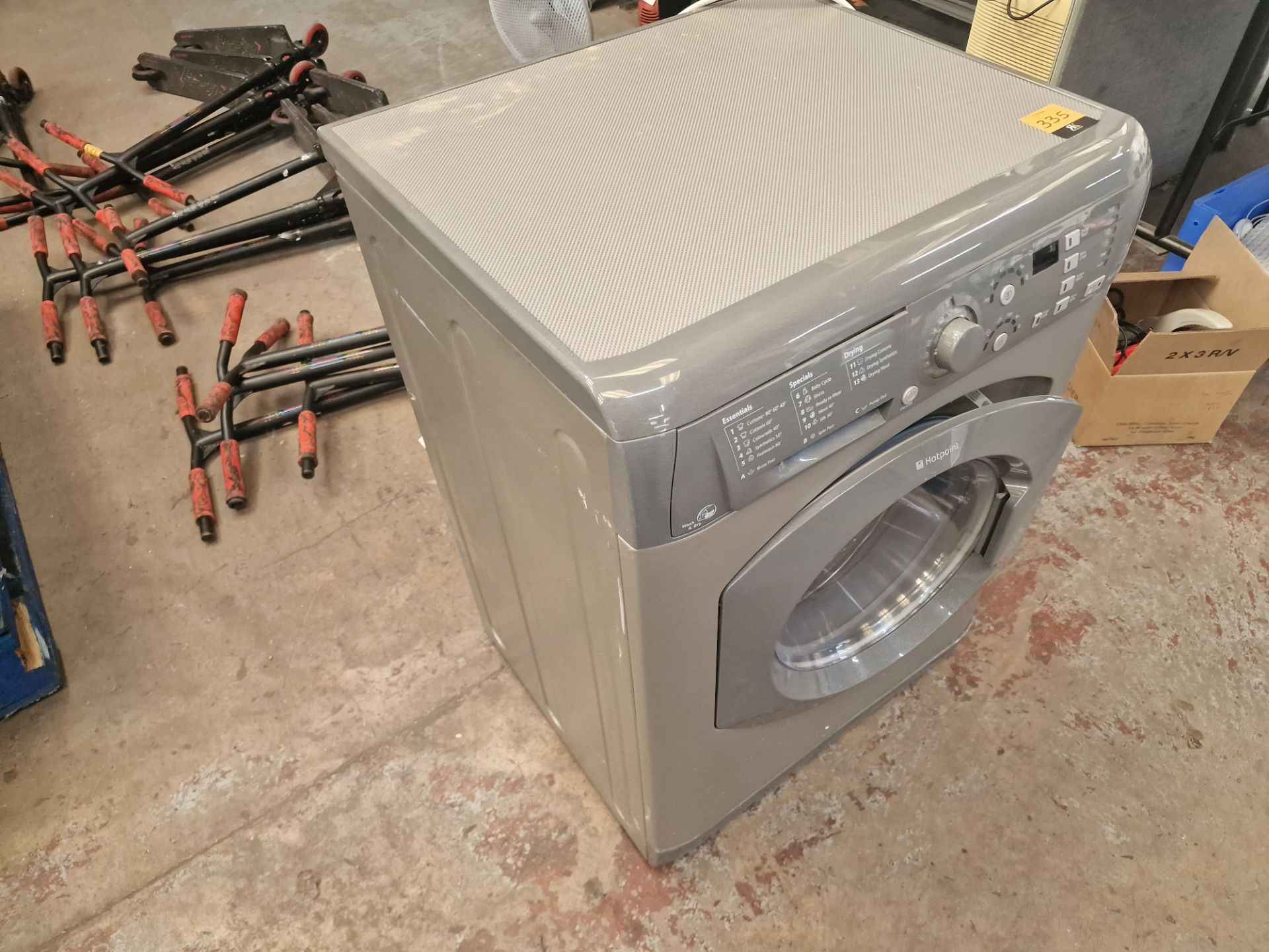 Hotpoint Aquarius WDF740 7kg washer/dryer - Image 5 of 12