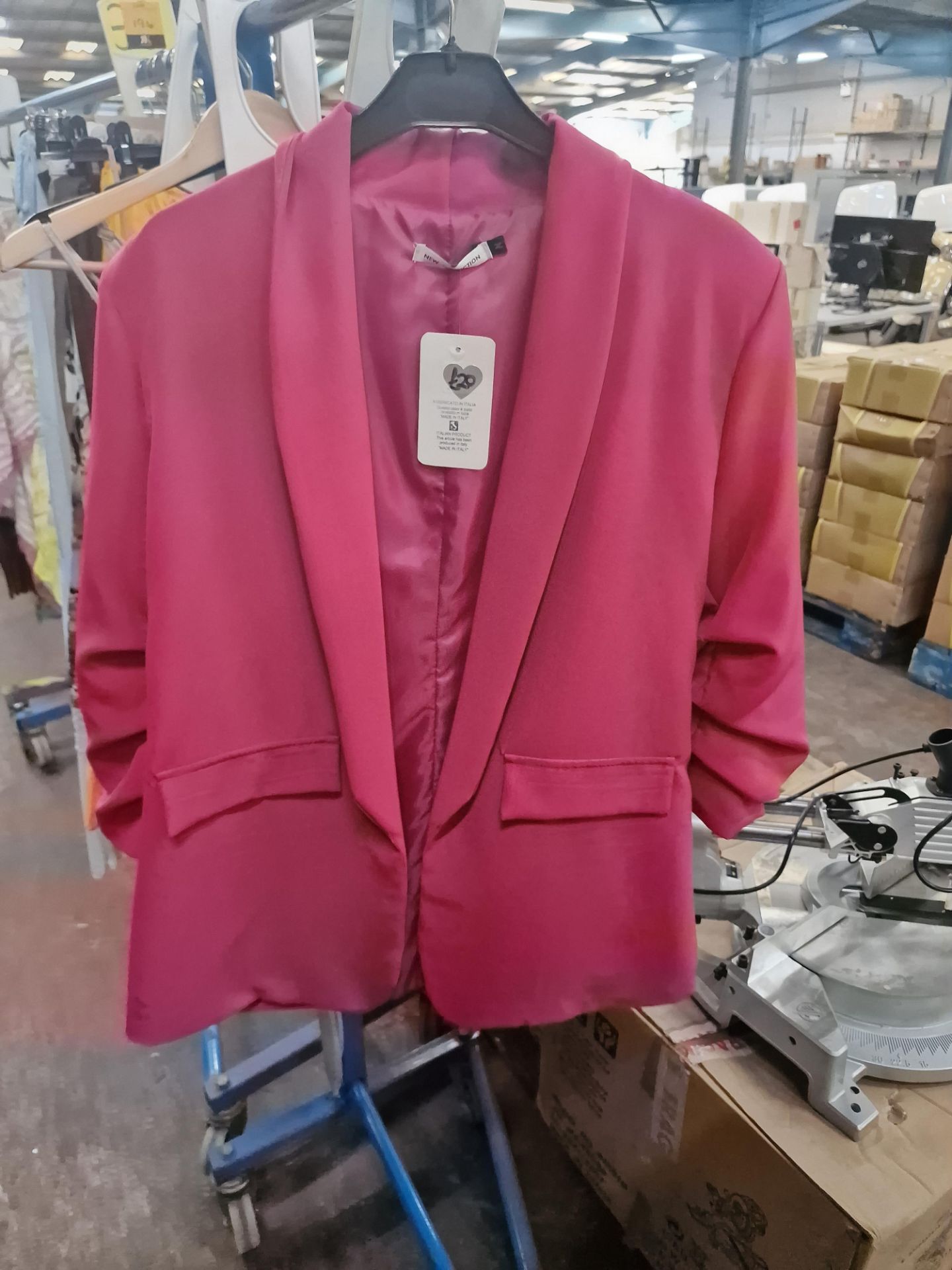 6 off assorted jackets and coats - Image 7 of 7