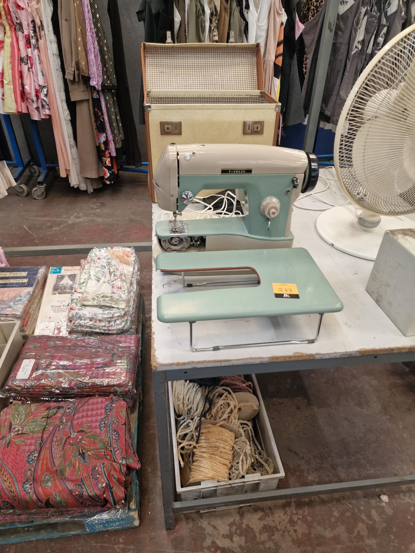 Pinnock sewing machine including foot pedal and carry case