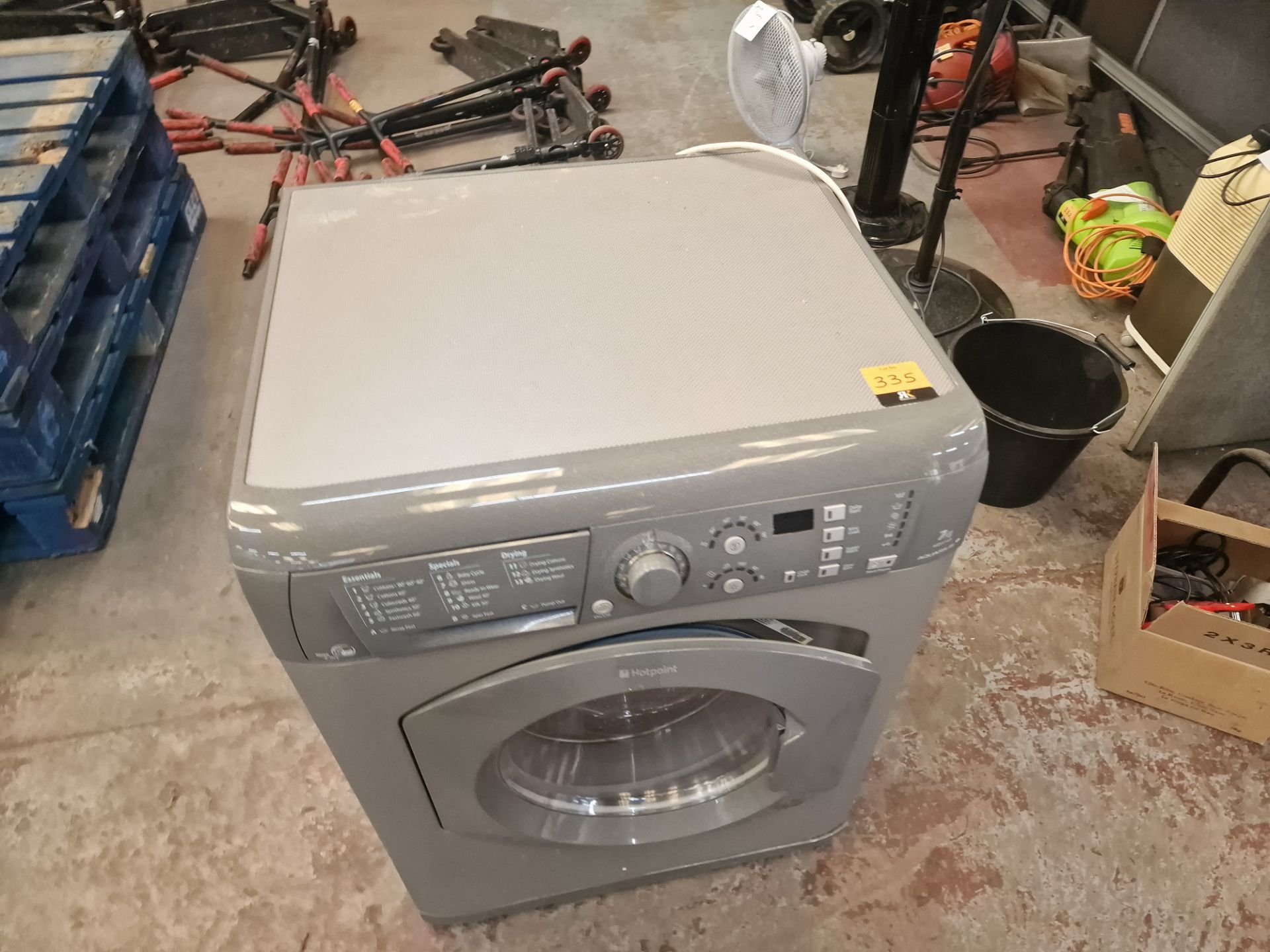 Hotpoint Aquarius WDF740 7kg washer/dryer - Image 4 of 12