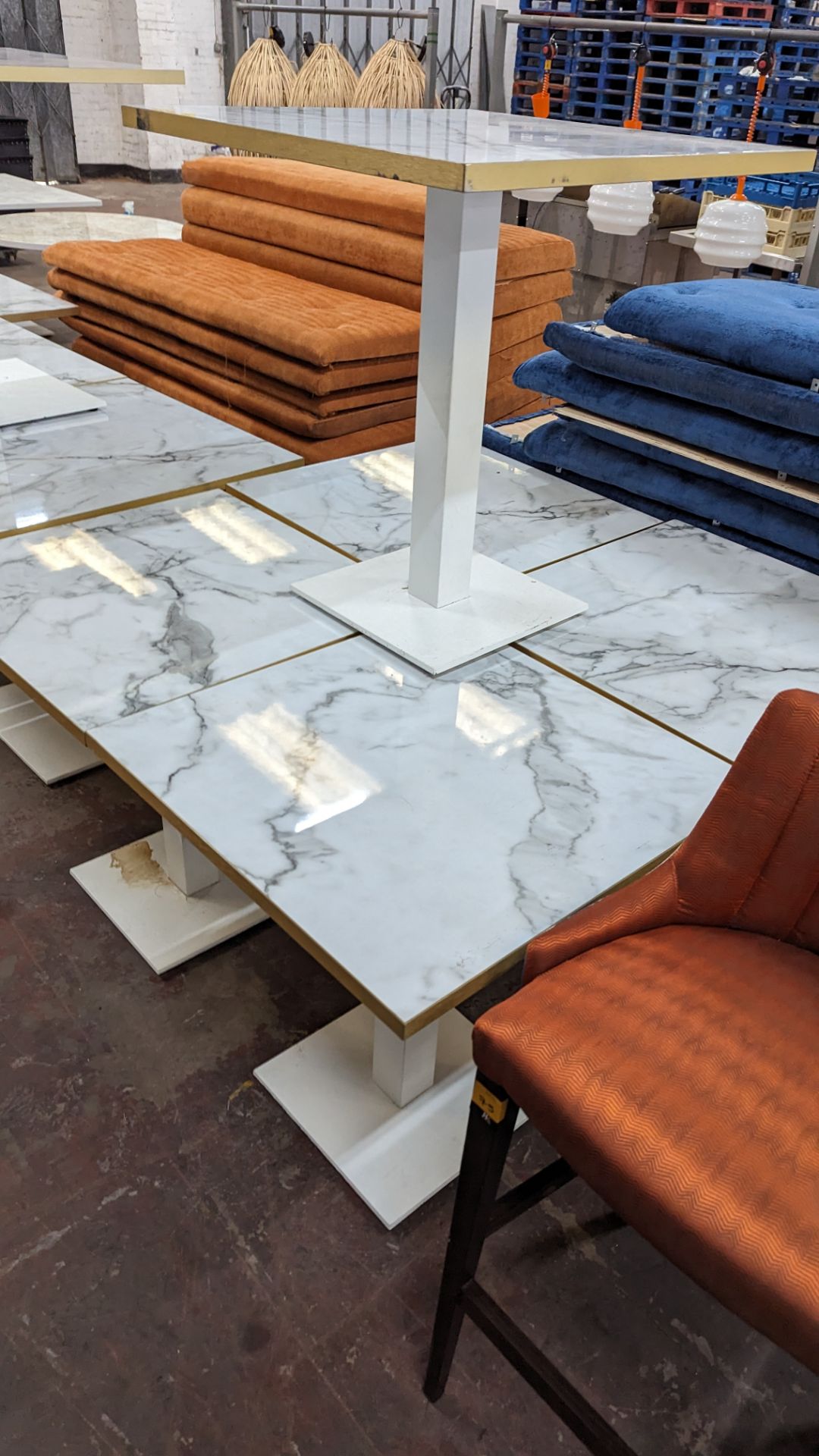 10 off matching dining tables in 3 different sizes with marble effect tops. 2 of the tables are ret - Image 18 of 19